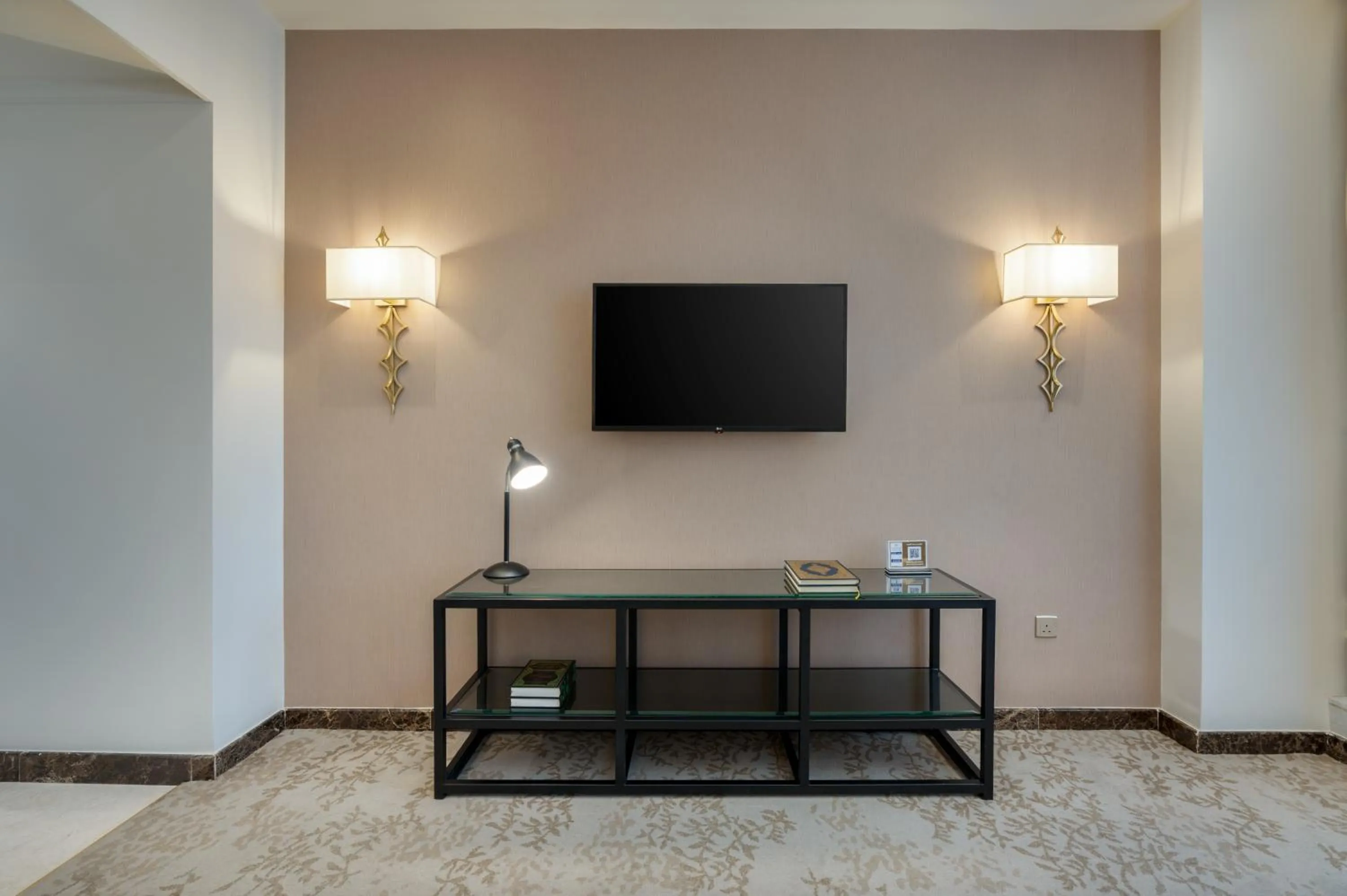 Al Shohada by Palm Rich Makkah