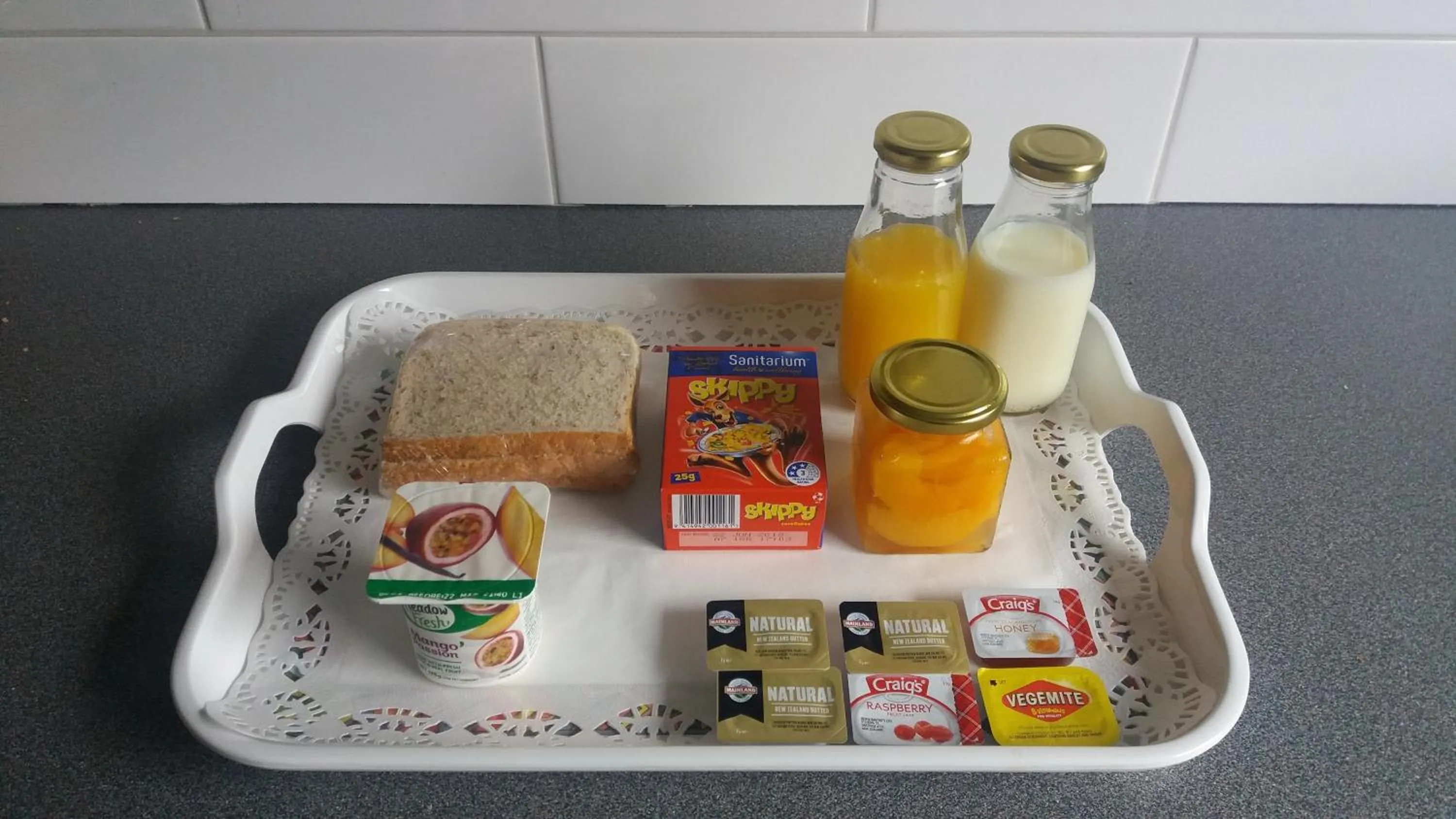 Breakfast in ASURE Highpark Motor Inn