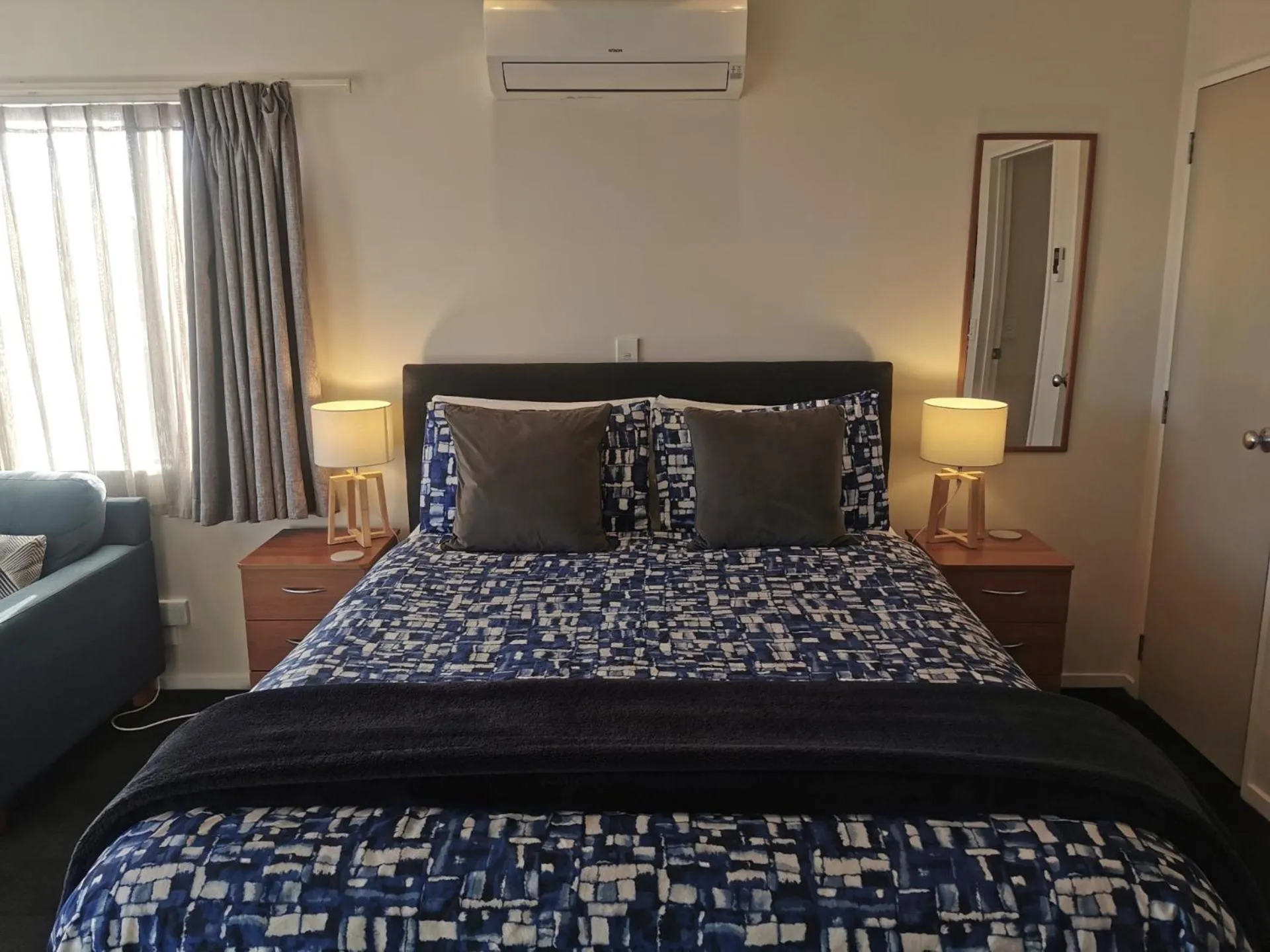 Bed in ASURE Ascot Motor Inn