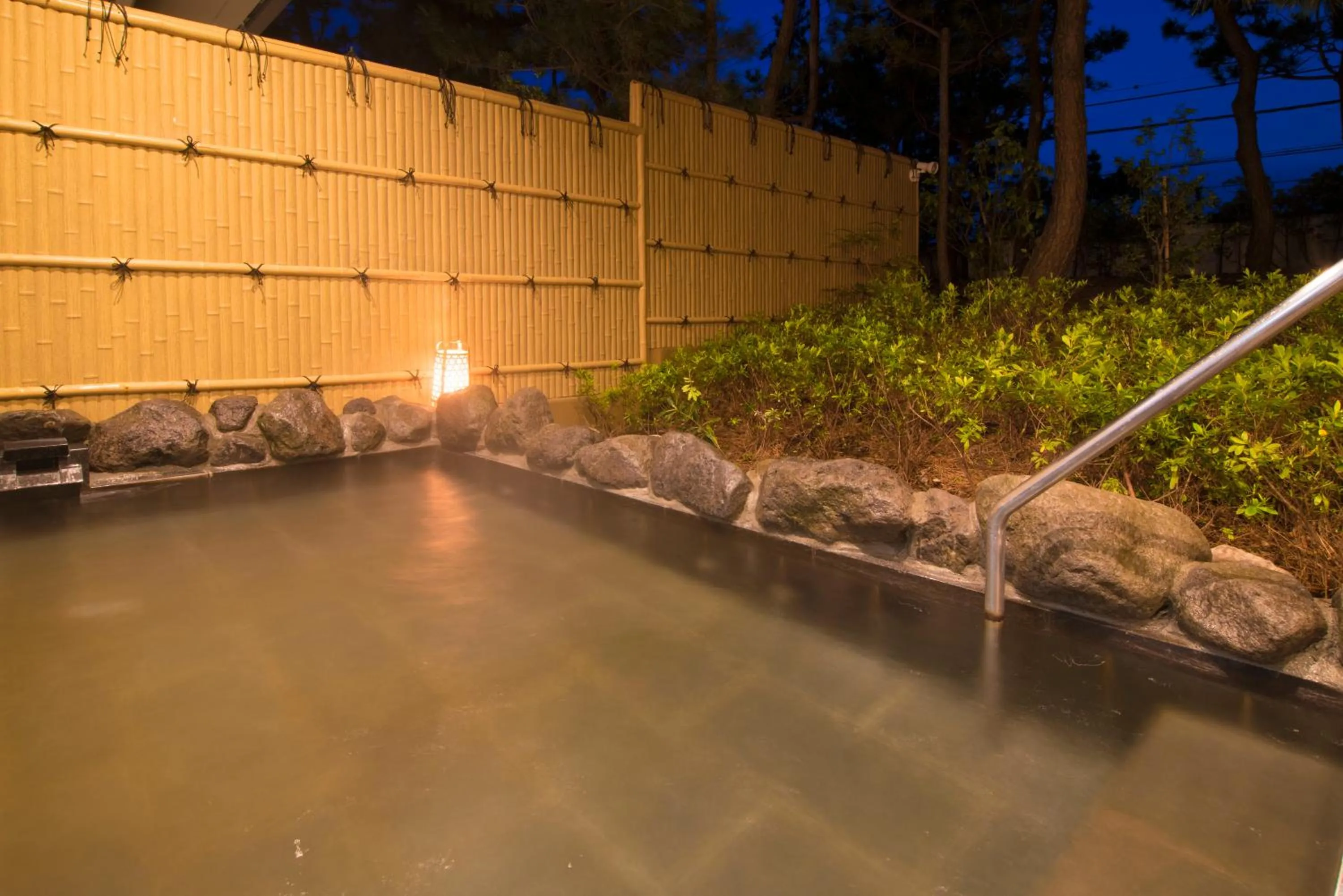 Hot Spring Bath in KKR Numazu Hamayu