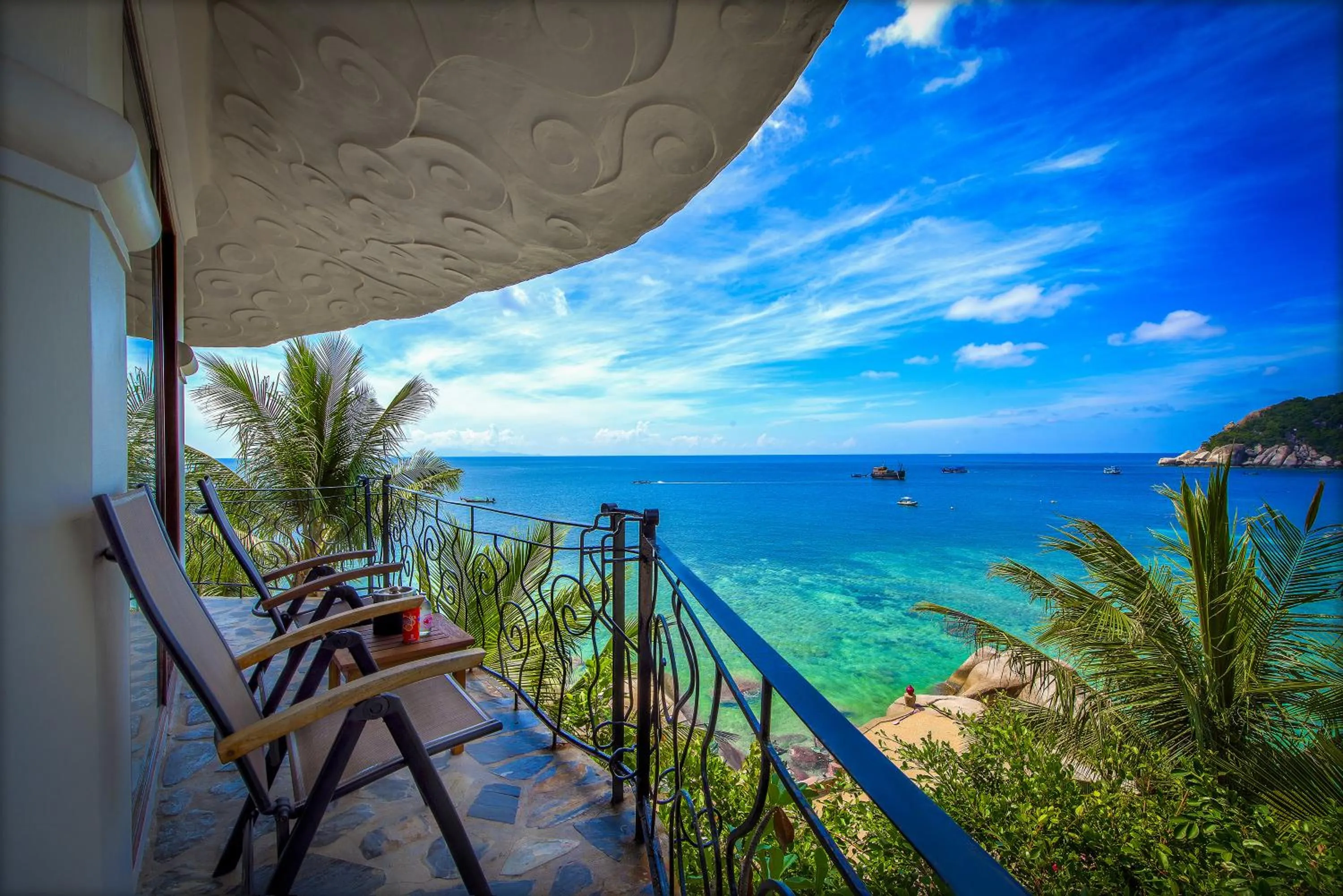 Balcony/Terrace in Jamahkiri Dive Resort & Spa