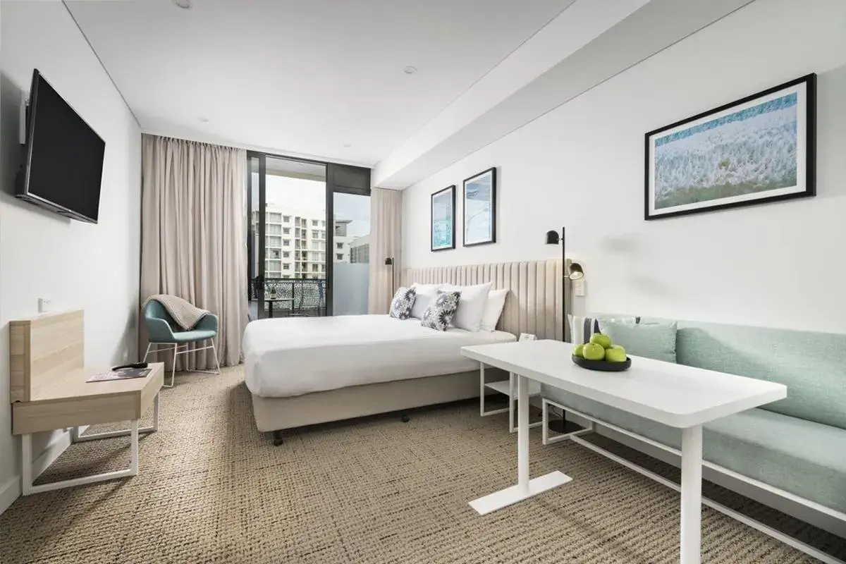 King Room with Roll-In Shower - Disability Access in Quest Scarborough King Room with Roll-In Shower - Disability Access in Quest Scarborough