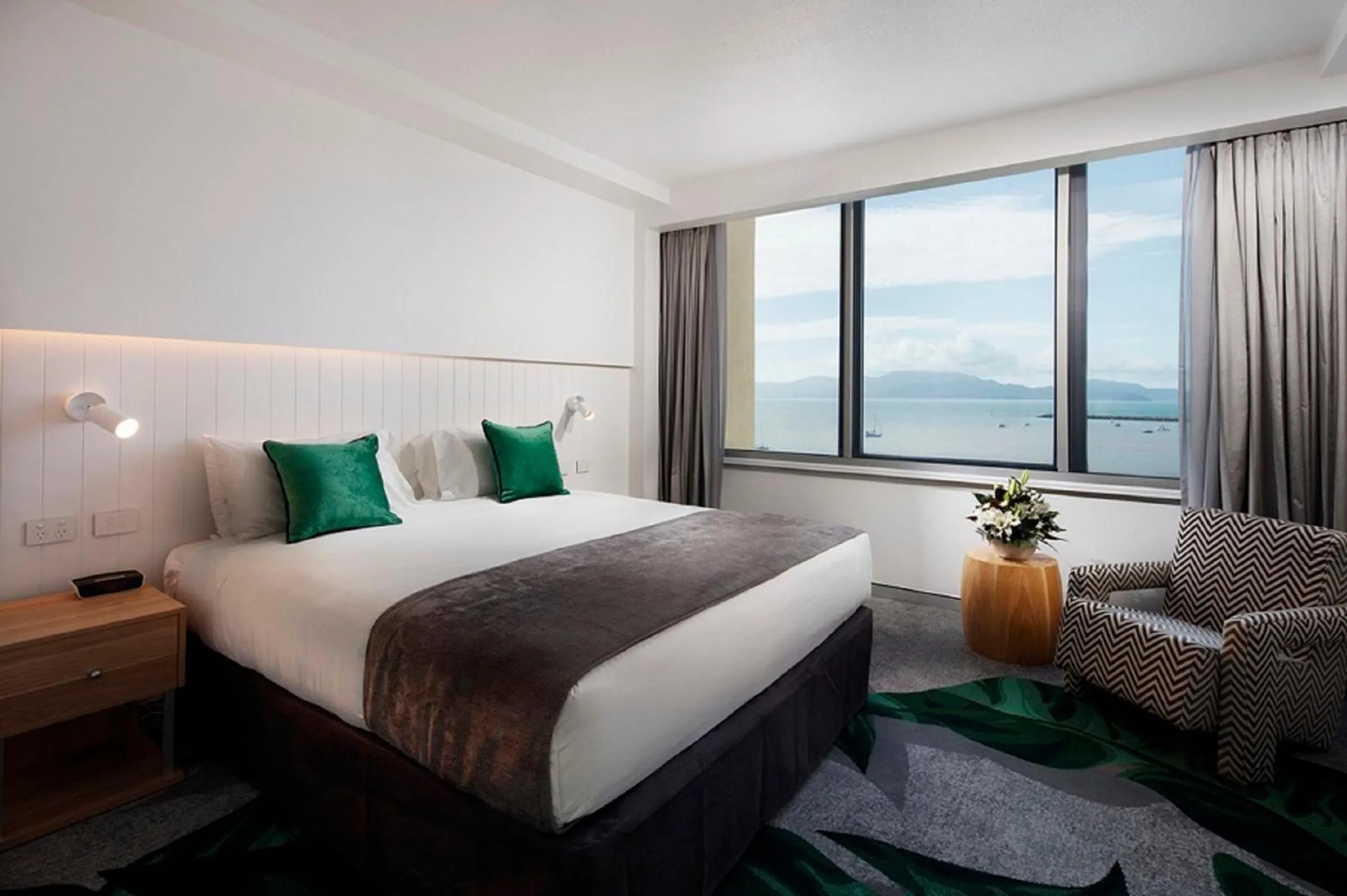 Bedroom, Bed in The Ville Resort - Casino