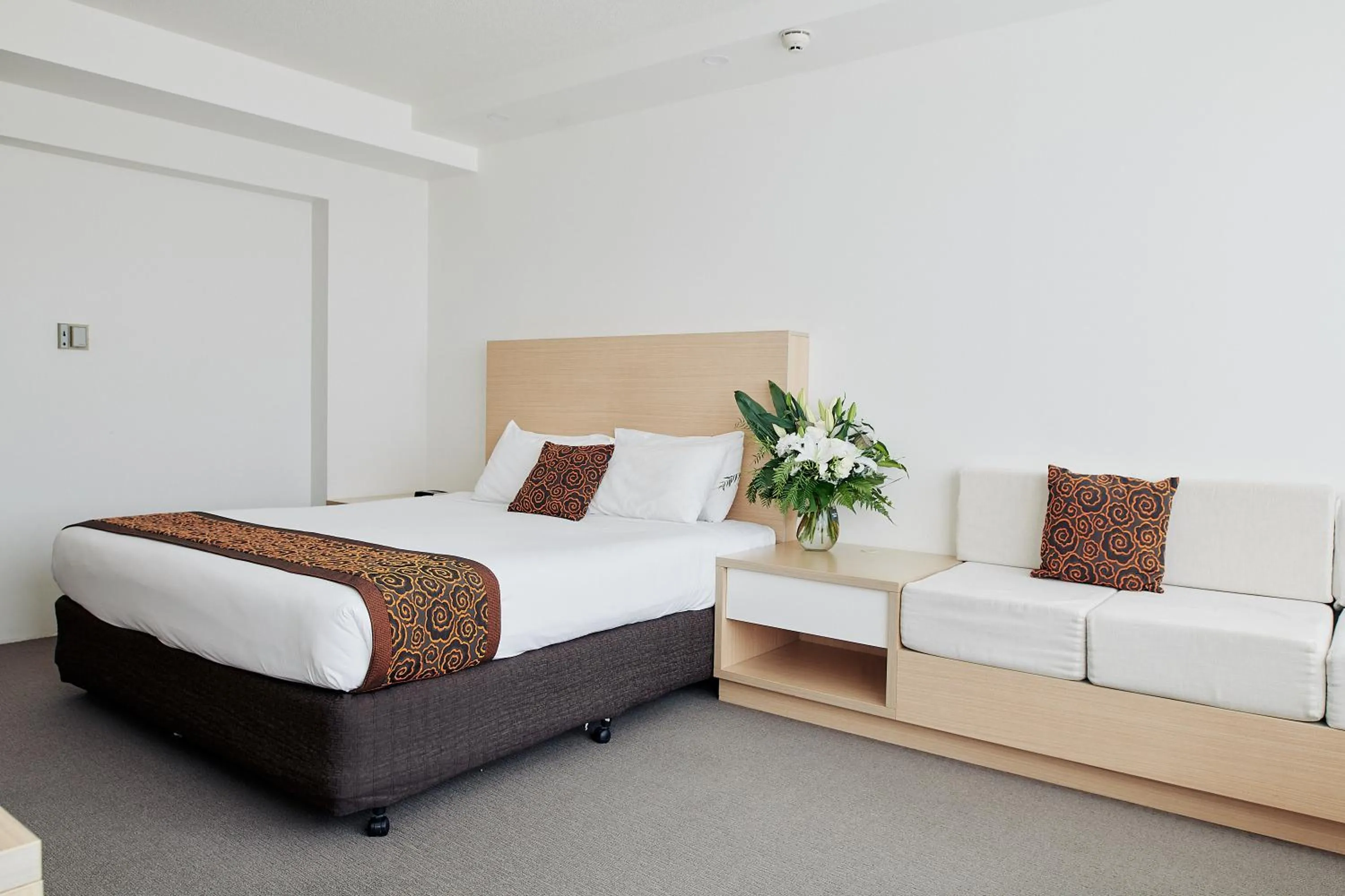 Bed in The Ville Resort - Casino