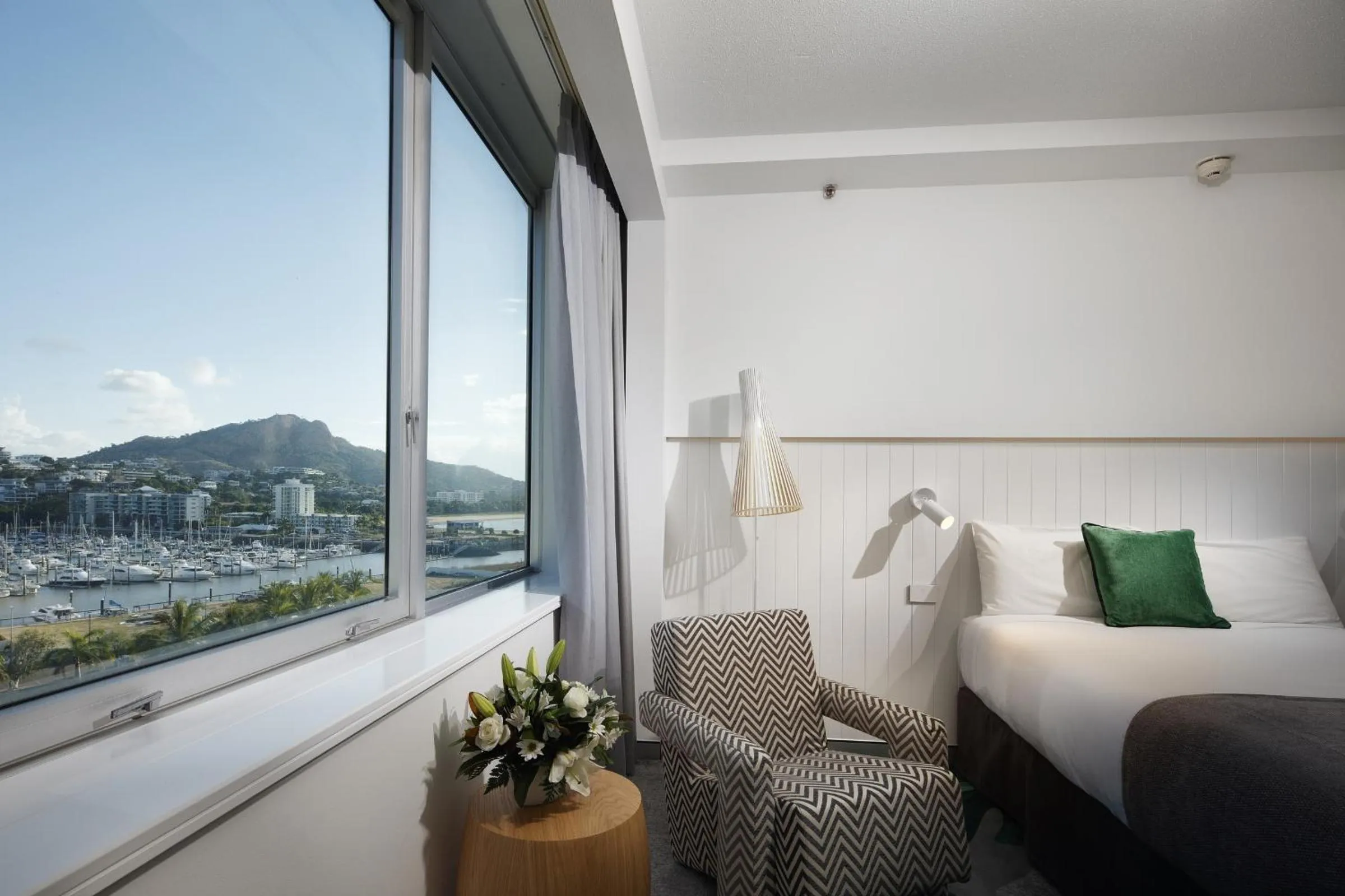 Day, Bed in The Ville Resort - Casino