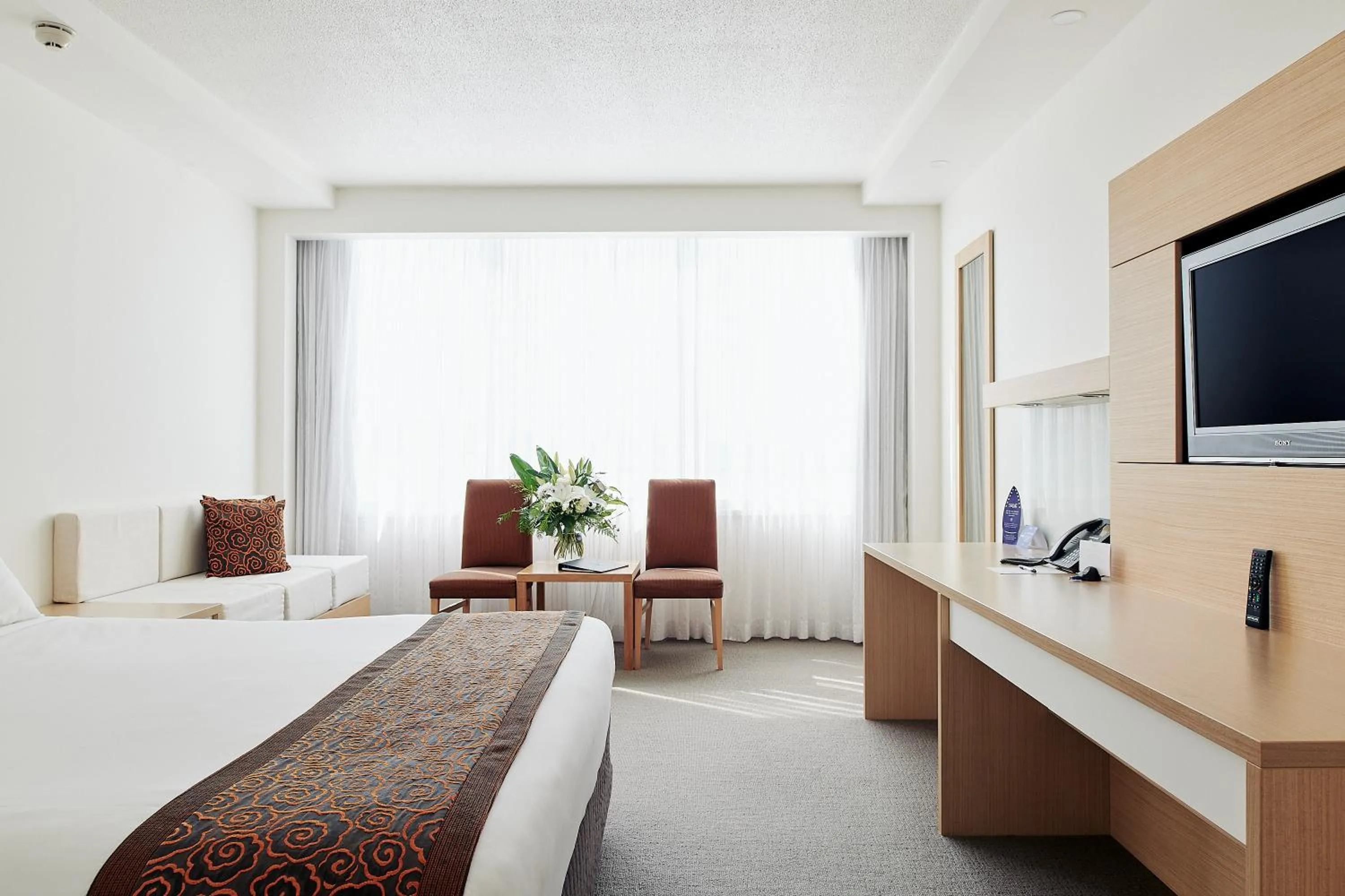 TV and multimedia, Bed in The Ville Resort - Casino