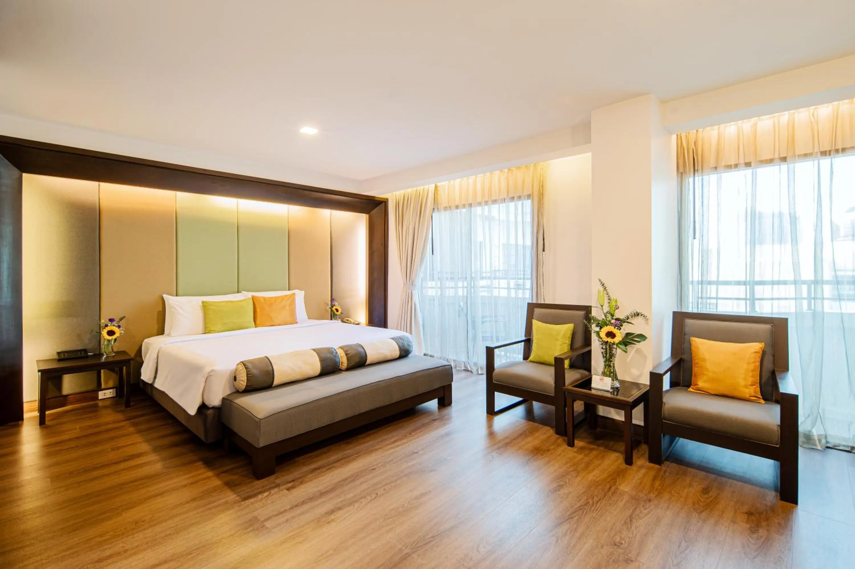 Bed in Sunbeam Hotel Pattaya