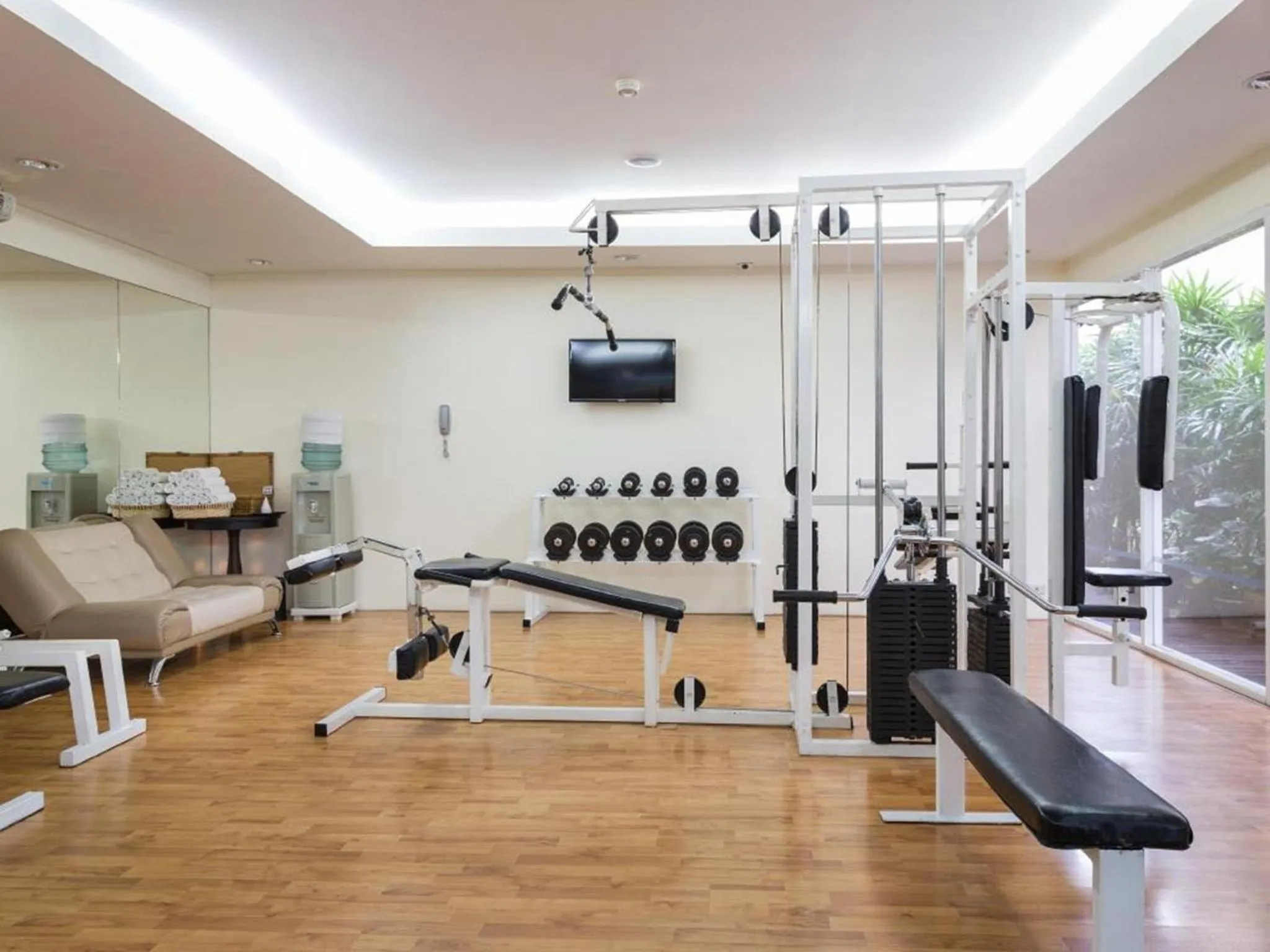 Fitness centre/facilities in Sunbeam Hotel Pattaya
