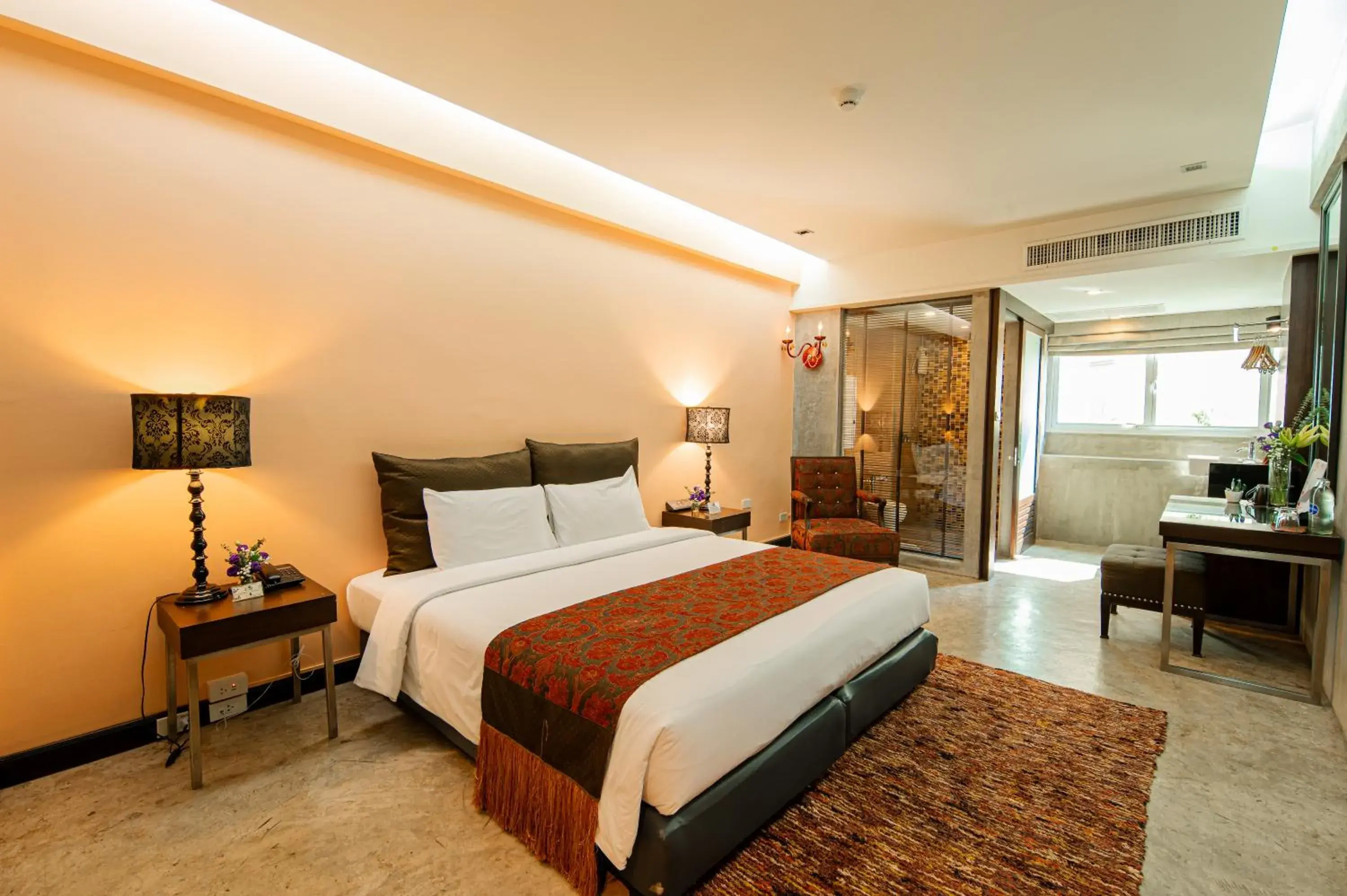 S Room - Window in Sunbeam Hotel Pattaya - SHA Extra Plus S Room - Window in Sunbeam Hotel Pattaya - SHA Extra Plus