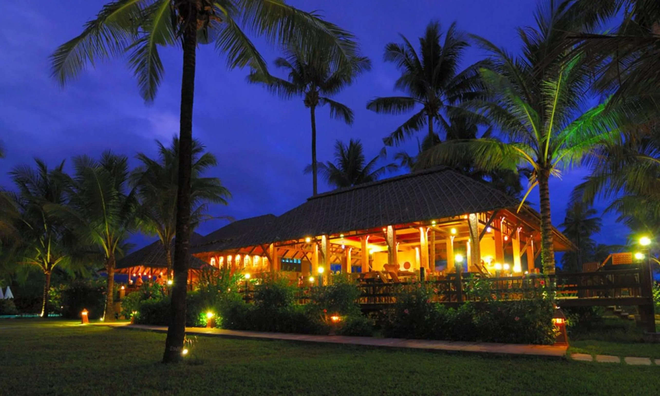 Restaurant/places to eat in Andamania Beach Resort, Khaolak - SHA plus