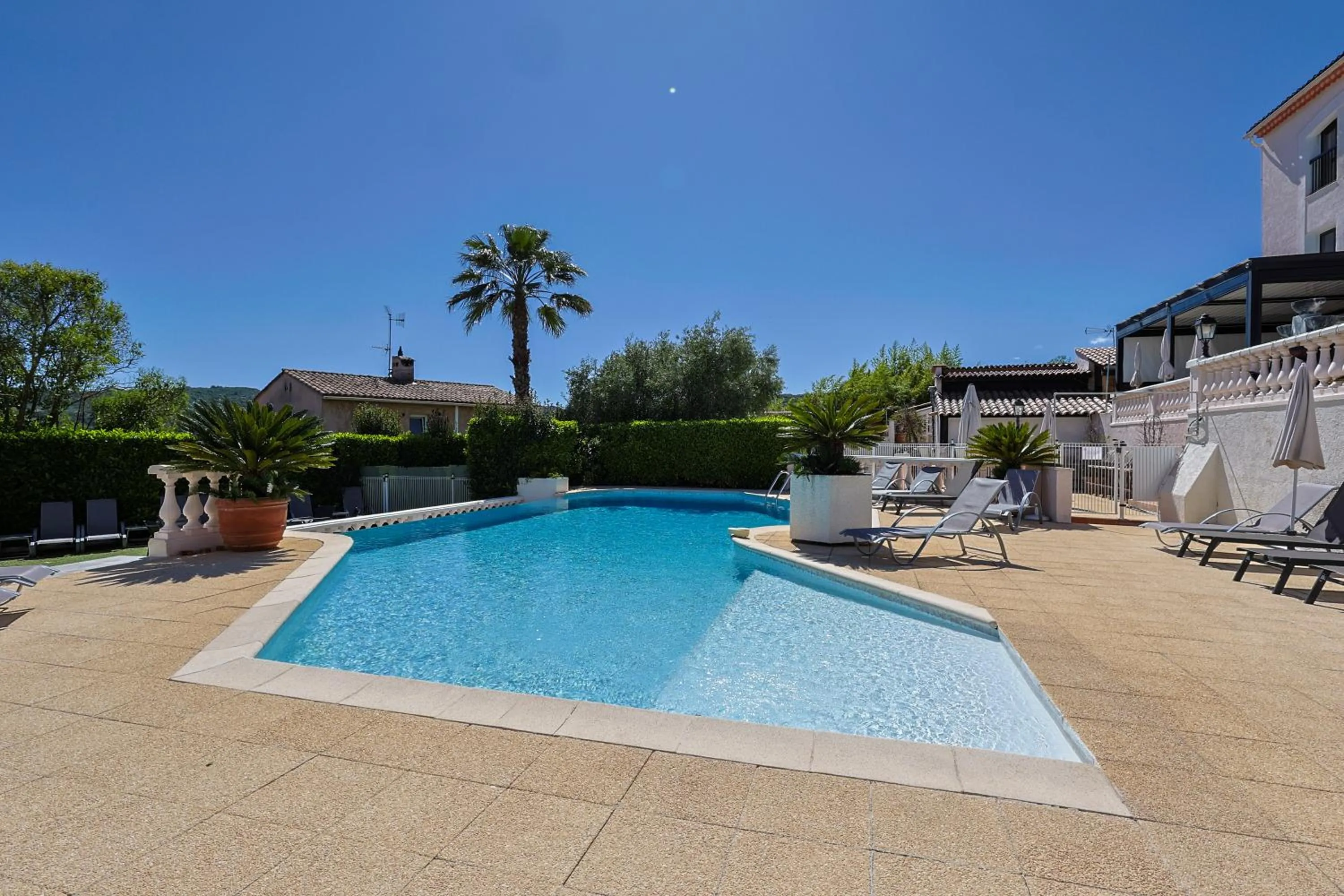 Logis Hotel Perla Riviera & Restaurant