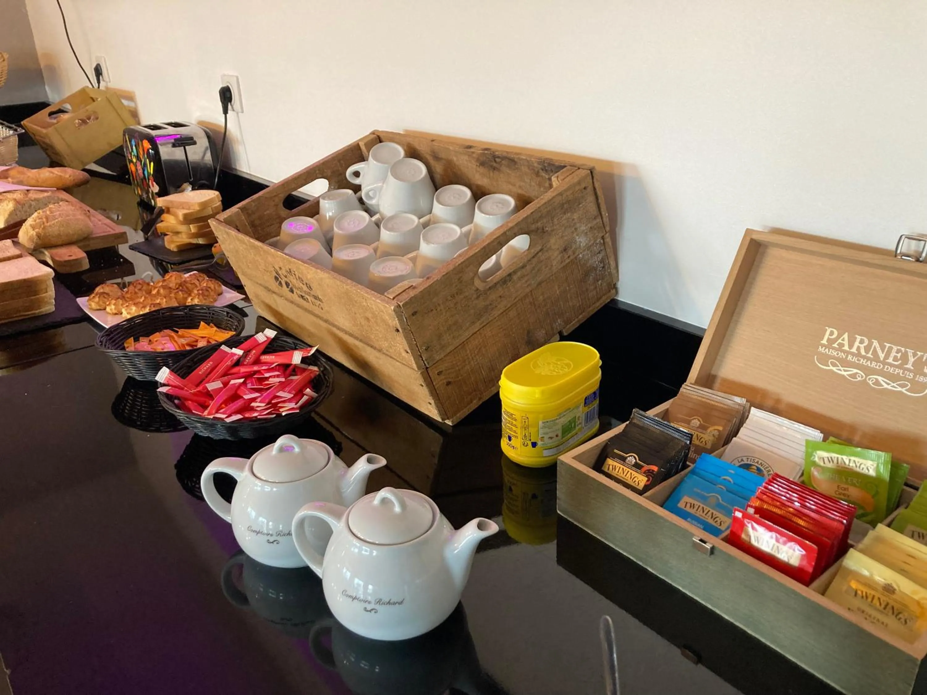 Breakfast in Logis Hotel Perla Riviera & Restaurant