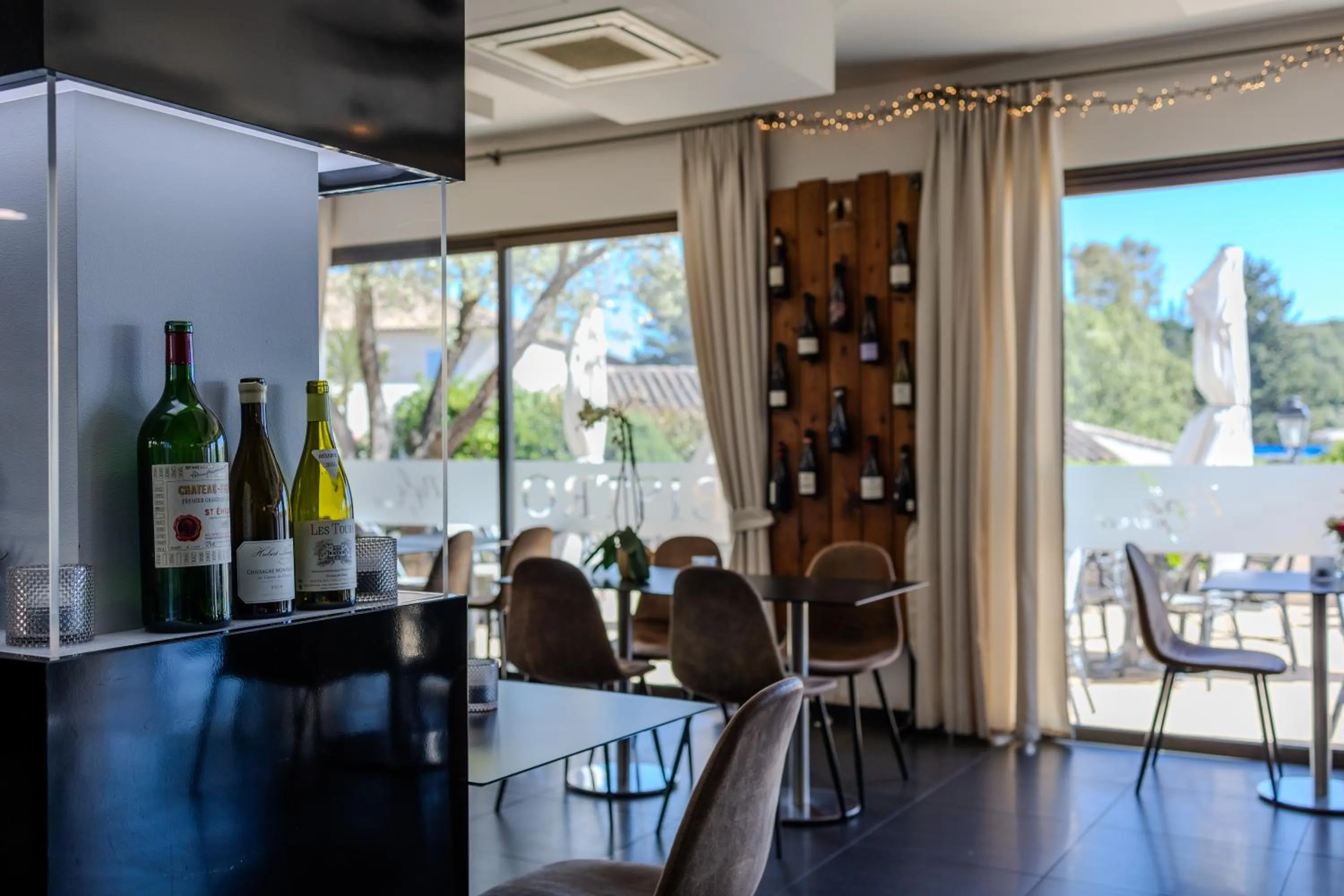 Logis Hotel Perla Riviera & Restaurant