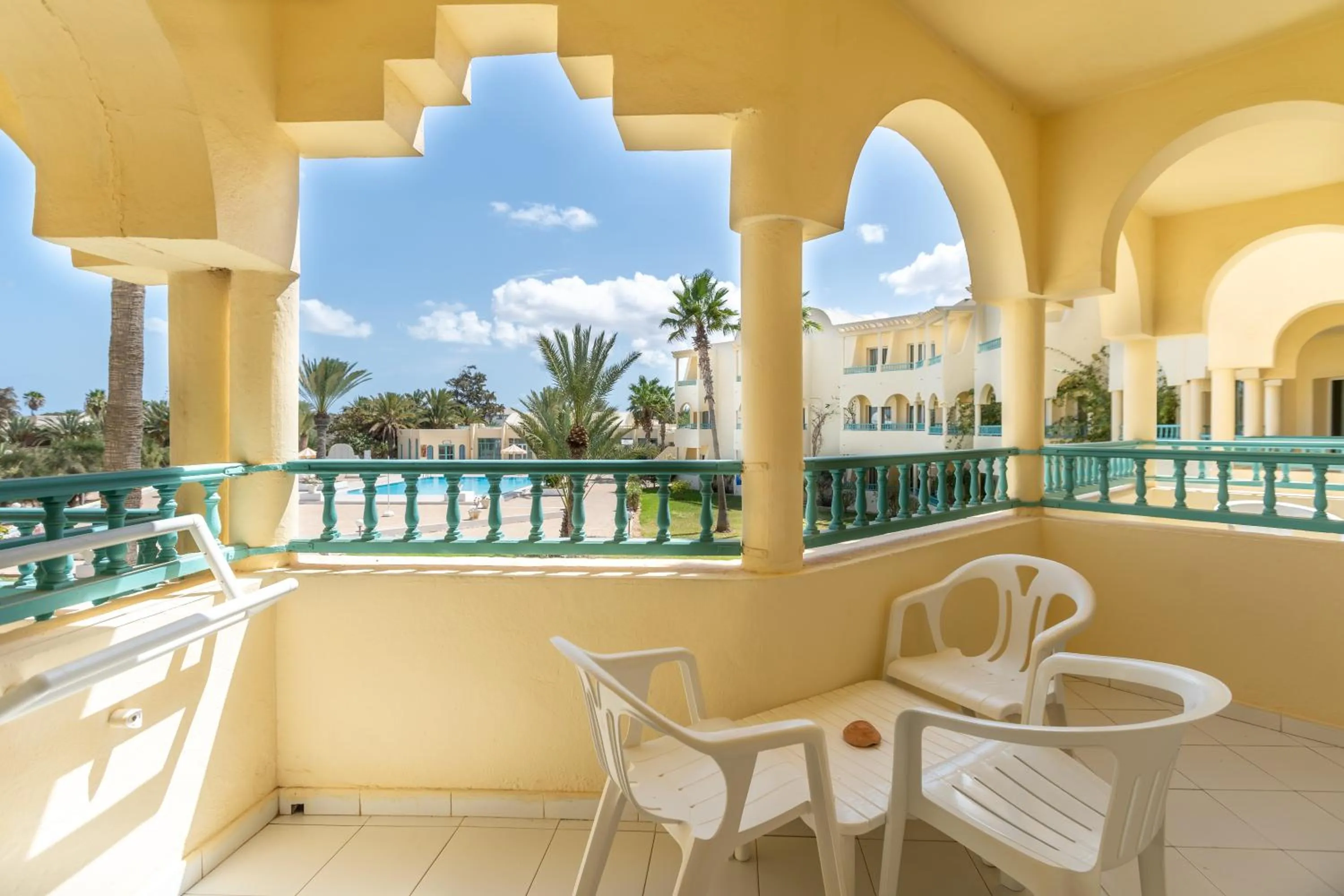 Balcony/Terrace in Hotel Venice Beach- Families and Couples Only