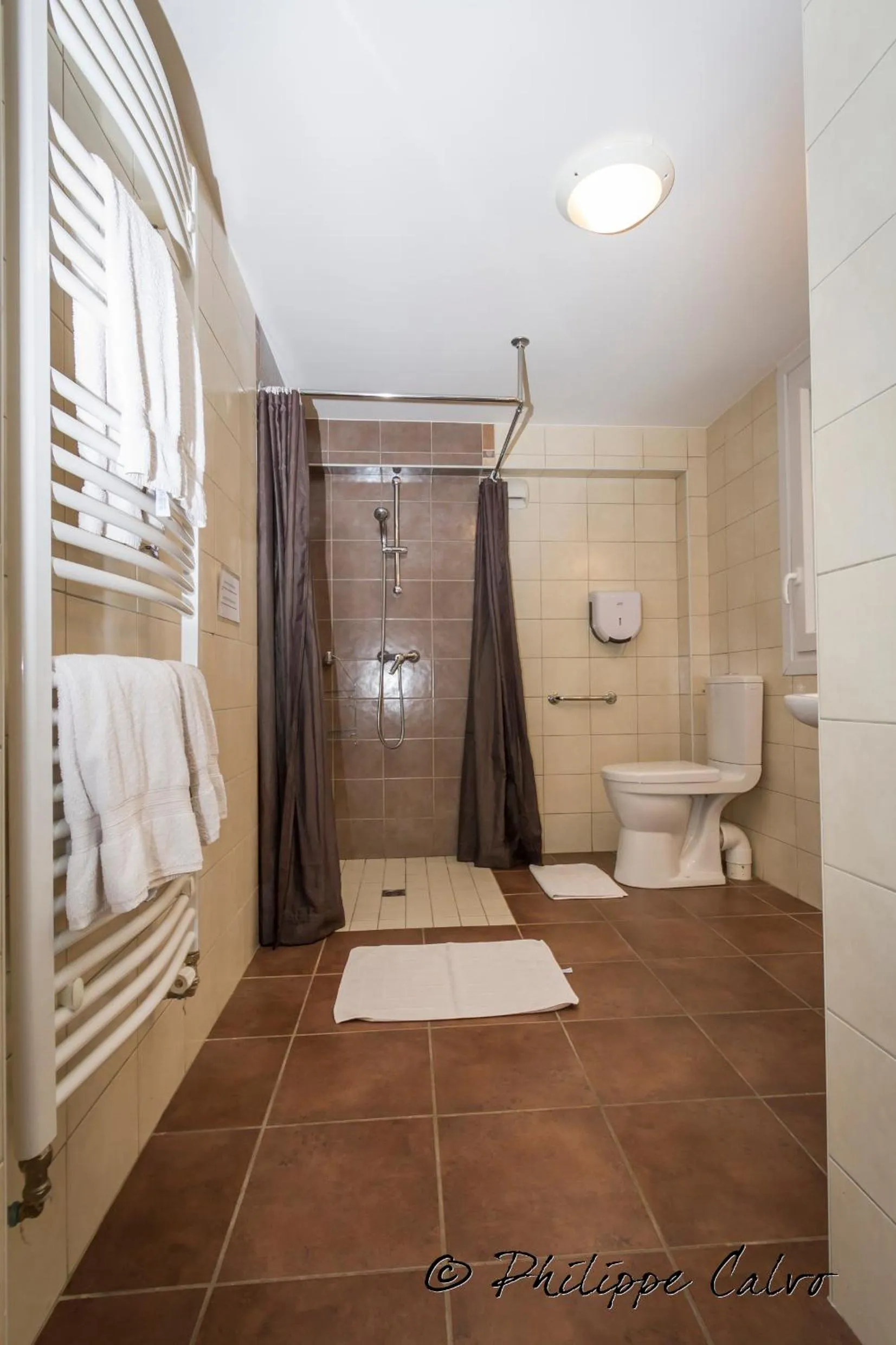 Bathroom in Hotel Kapa Gorry