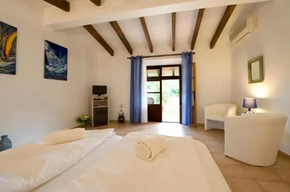 Bedroom, Bed in Agroturismo Finca Sa Tanca