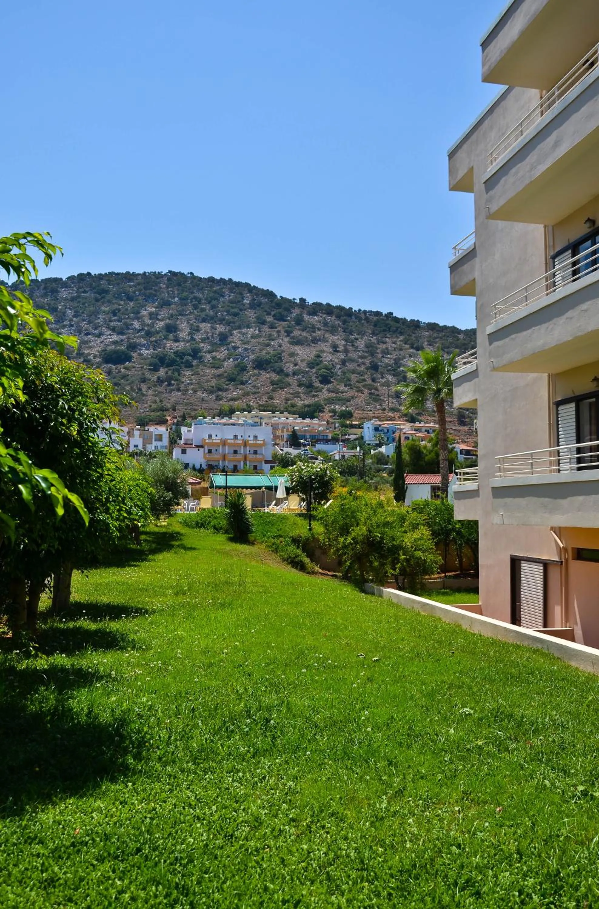 Garden view in Niko Elen, Adults Only