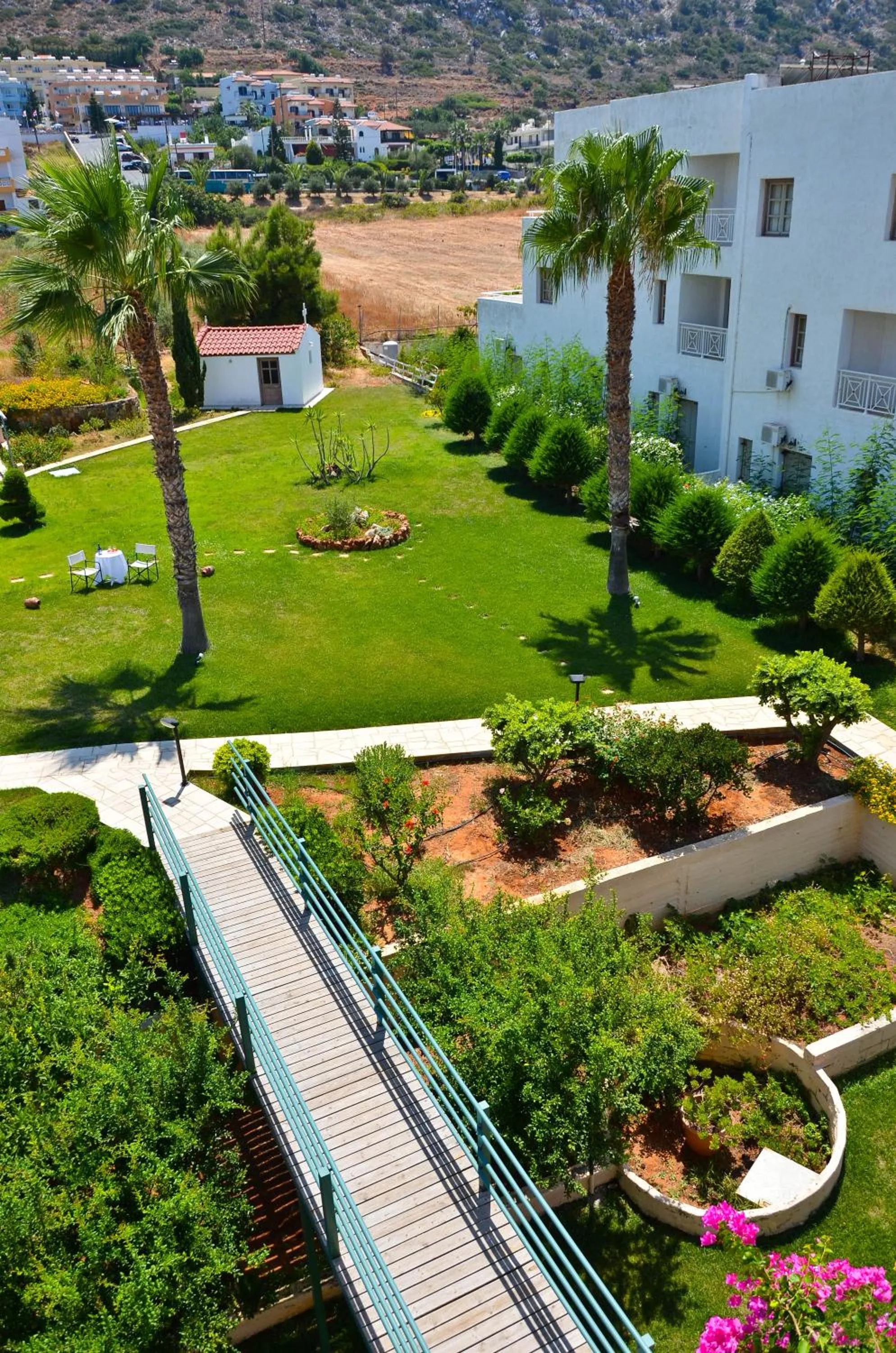 Garden view in Niko Elen, Adults Only