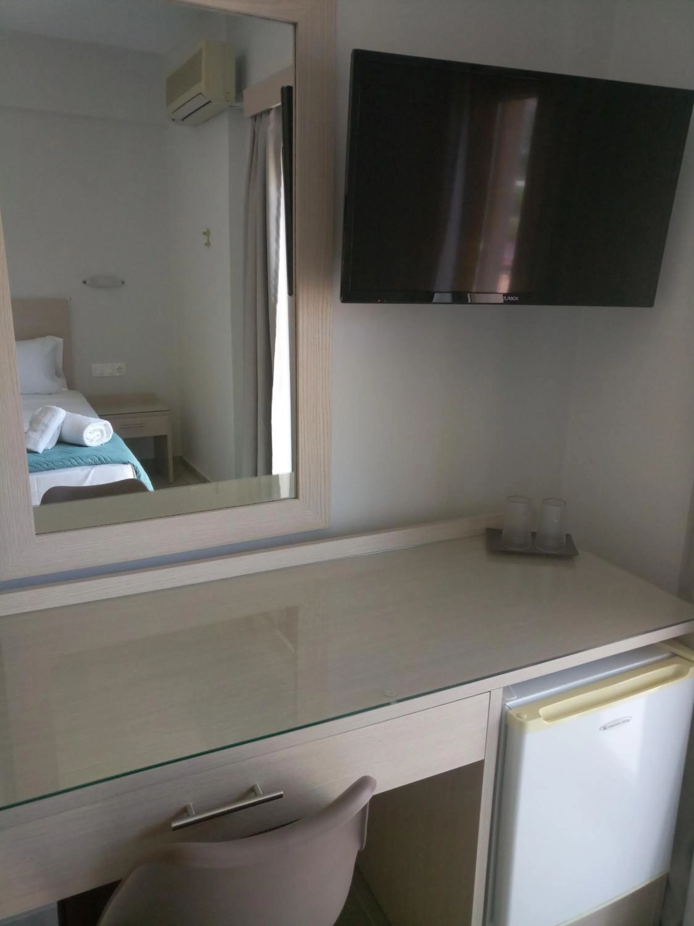 Bedroom, Bed in Niko Elen, Adults Only