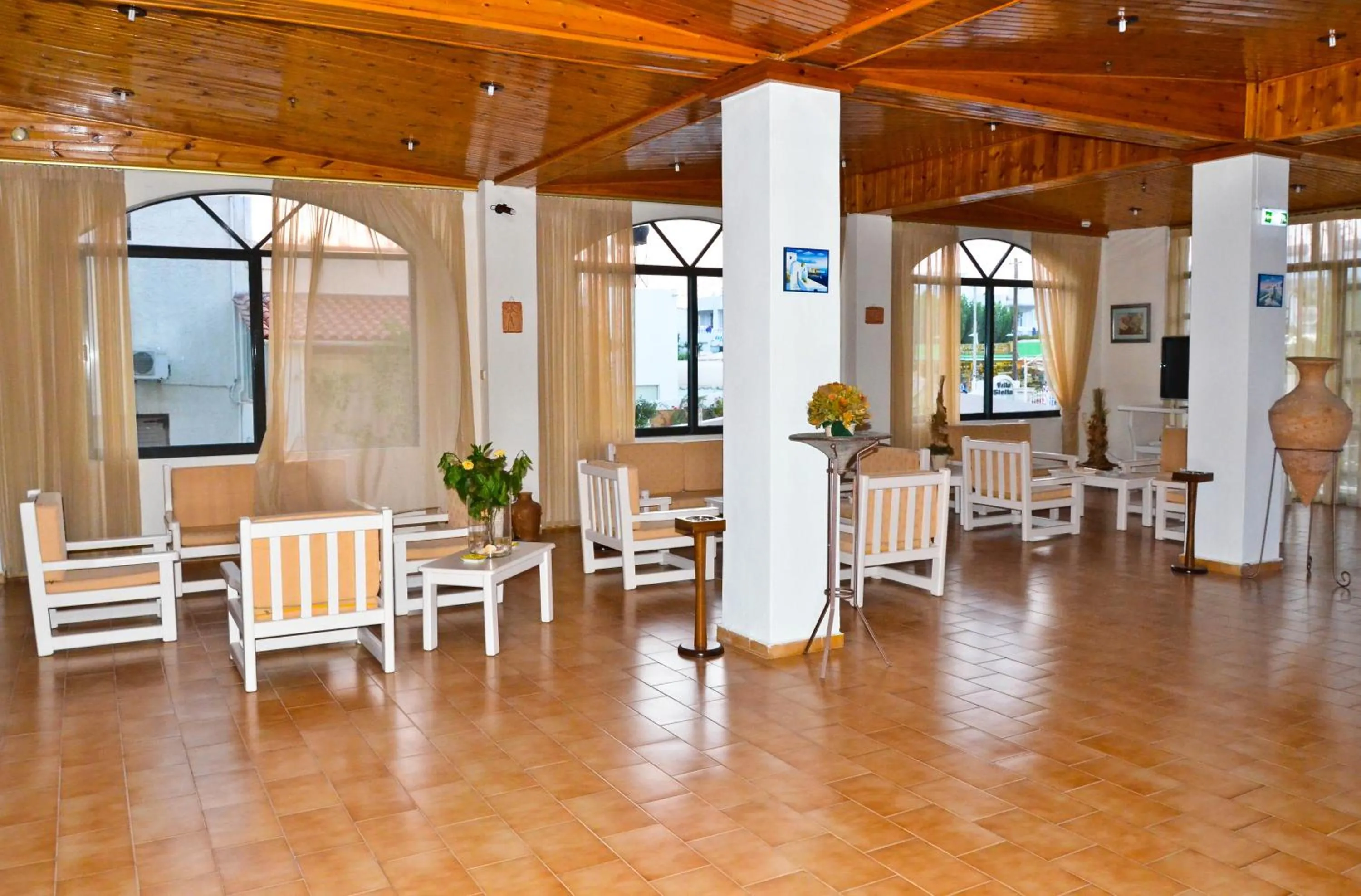 Communal lounge/ TV room in Niko Elen, Adults Only