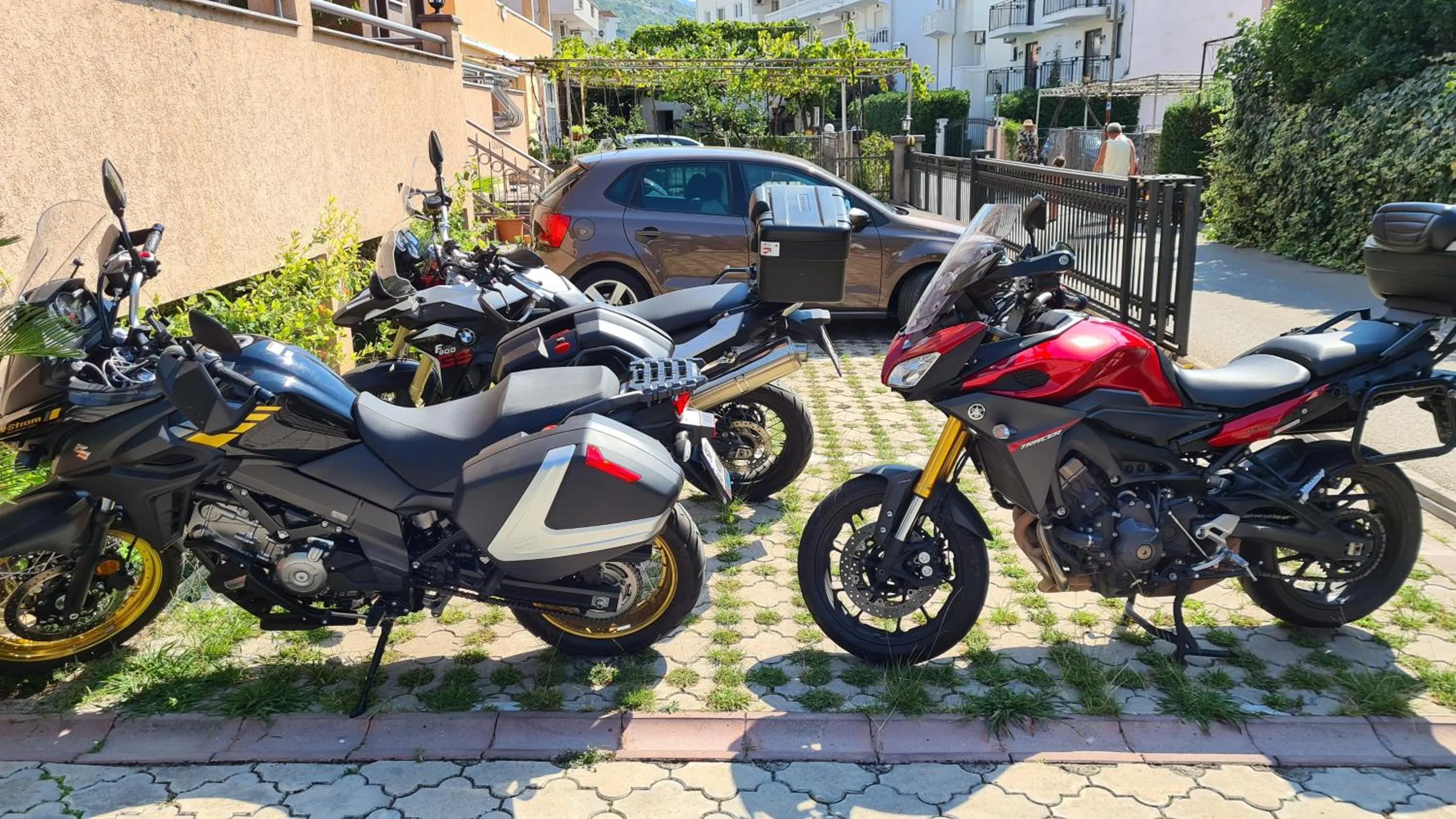 Property building in Hotel Fineso