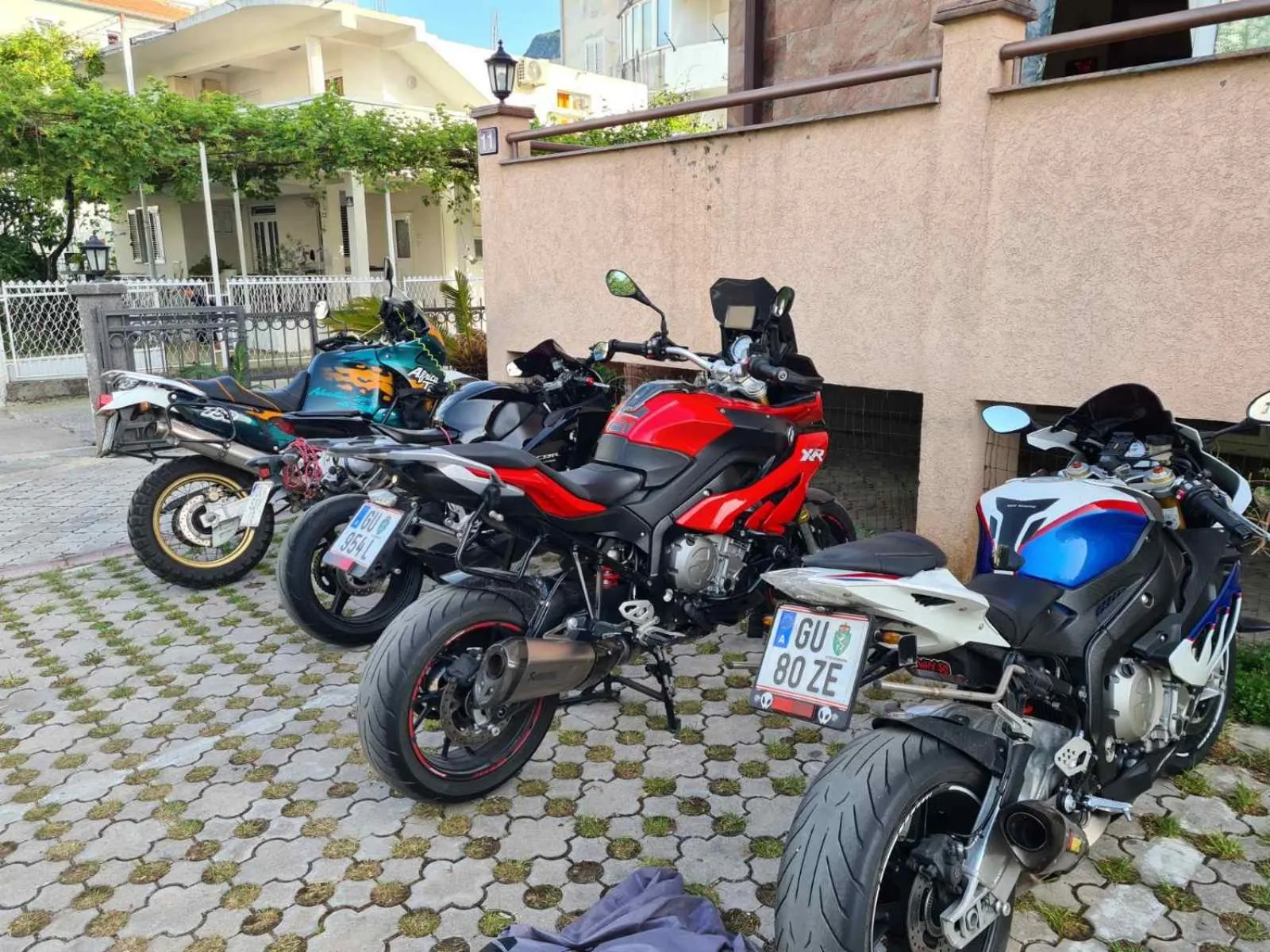 Parking in Hotel Fineso