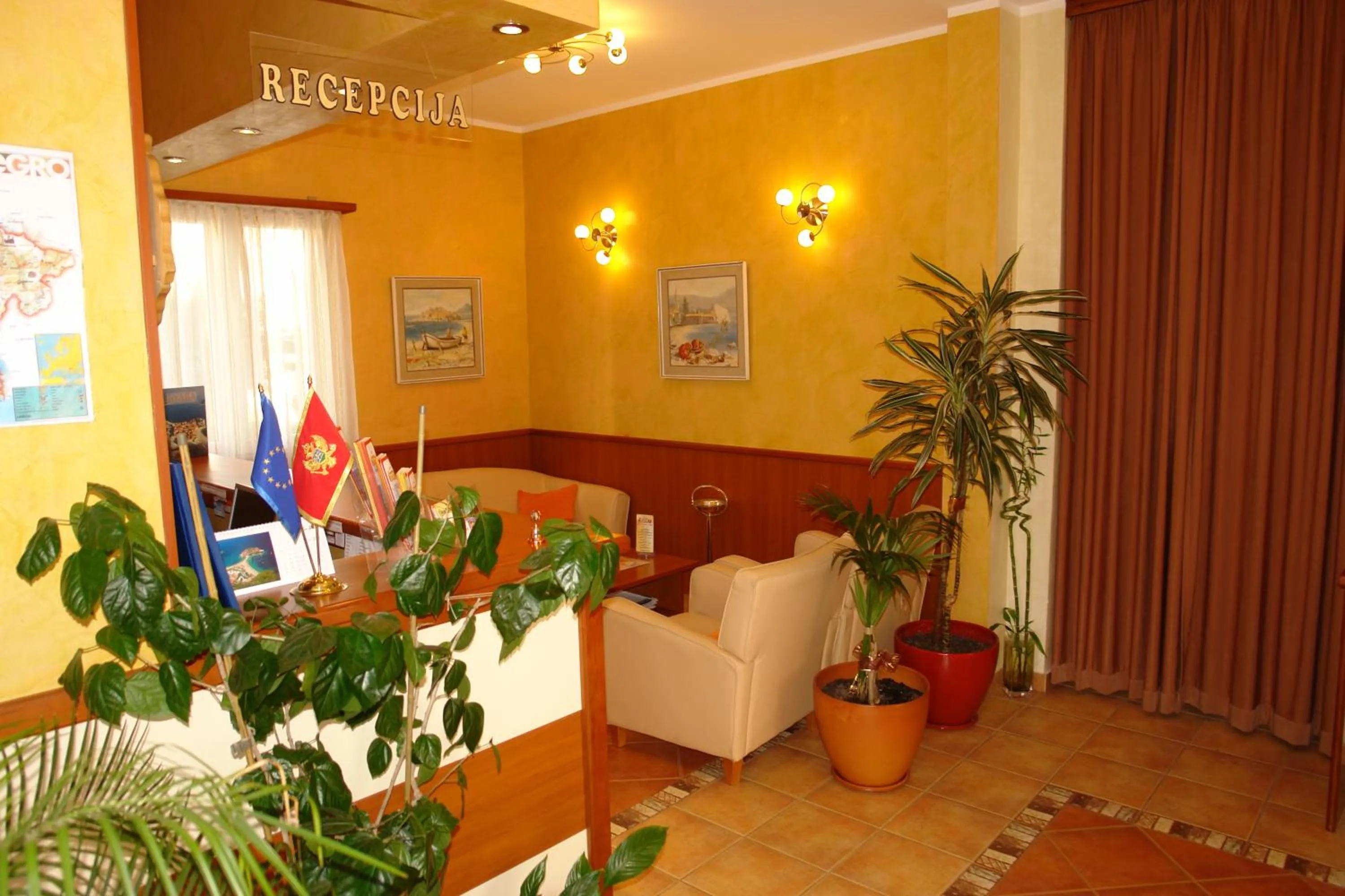 Lobby or reception in Hotel Fineso