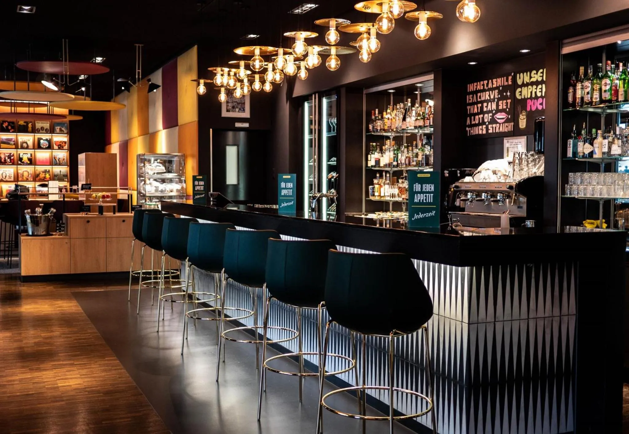 Lounge or bar in Holiday Inn Zürich Messe by IHG