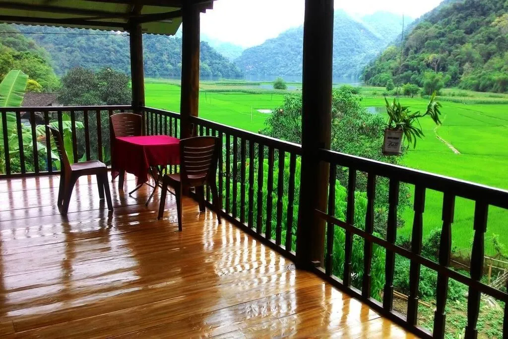 Ba Be lake-Huyền Hào Homestay