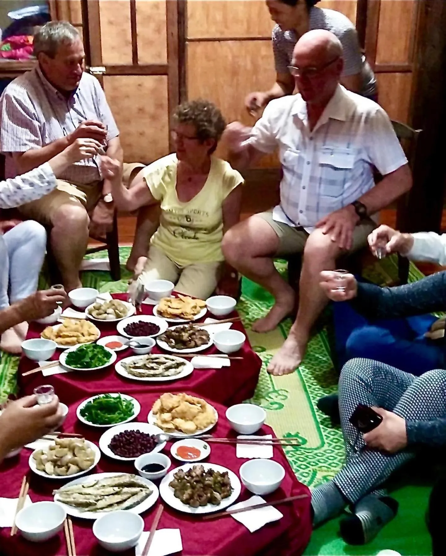 Ba Be lake-Huyền Hào Homestay