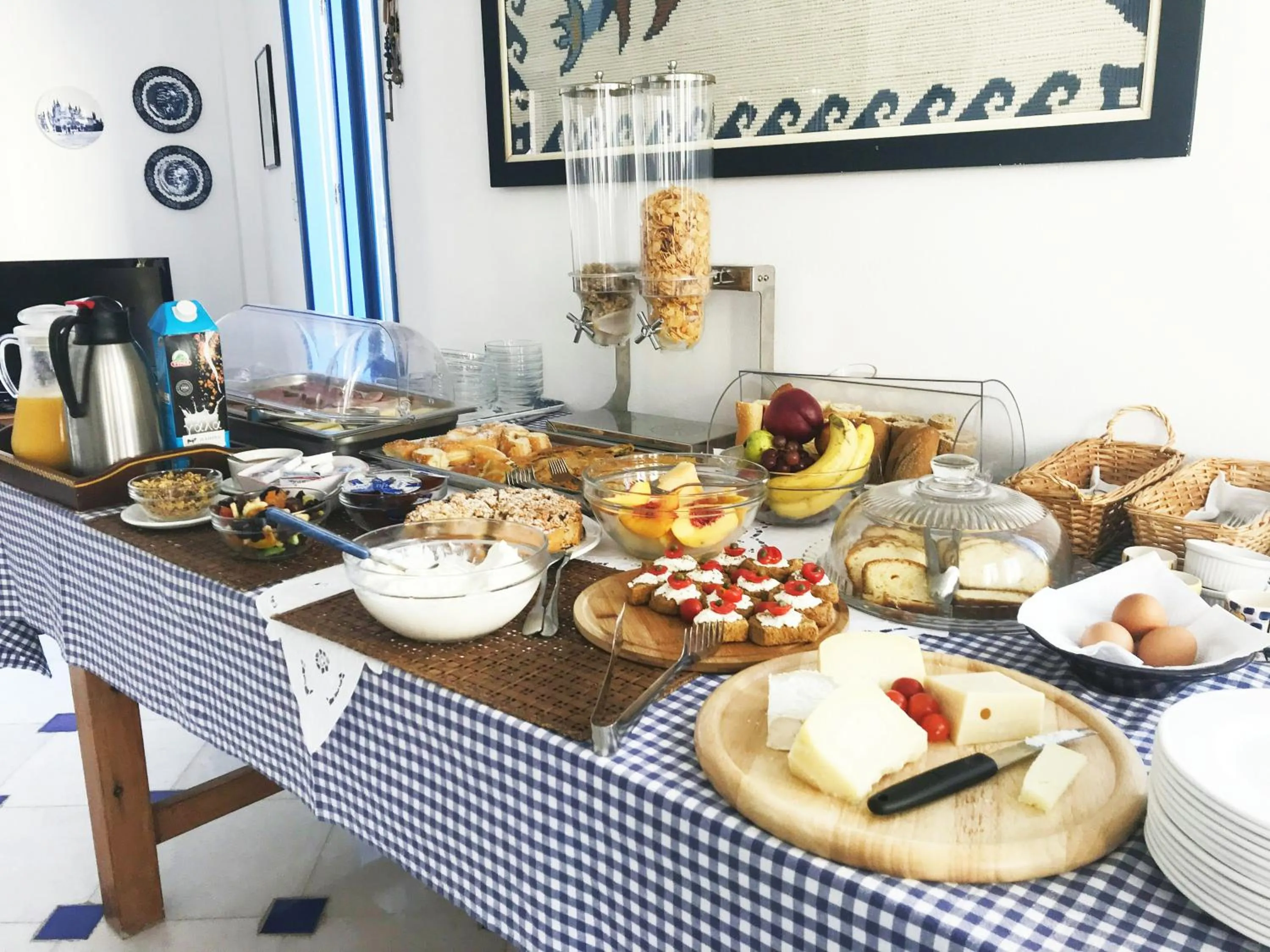 Buffet breakfast in Fotilia Hotel