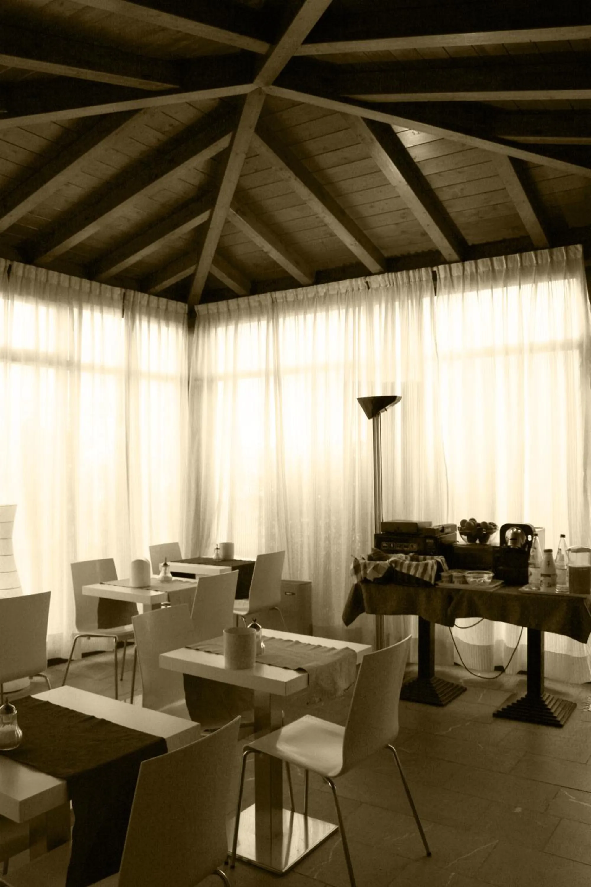 Lounge or bar in Hotel La Rosta