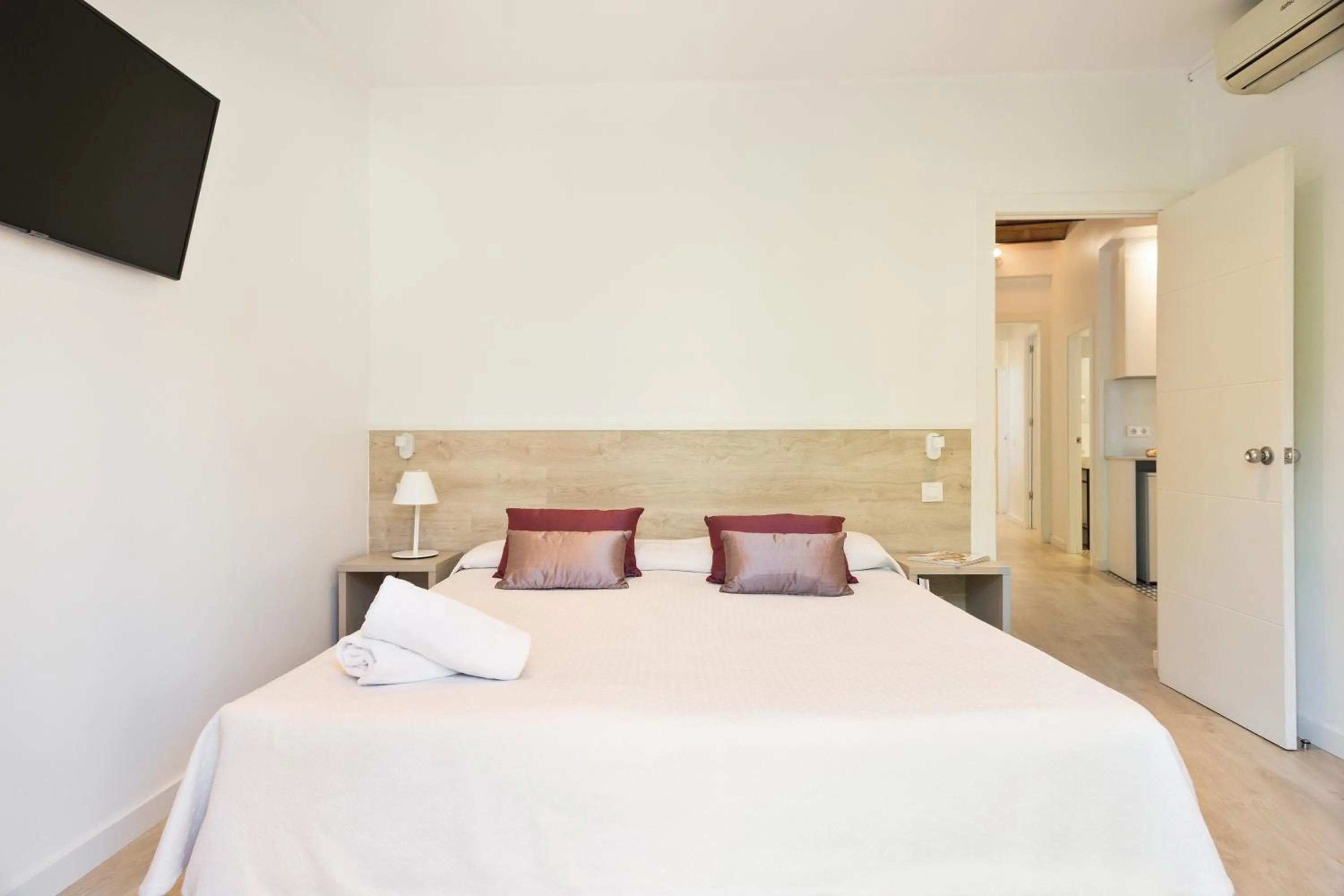 Bed in BcnStop Parc Güell