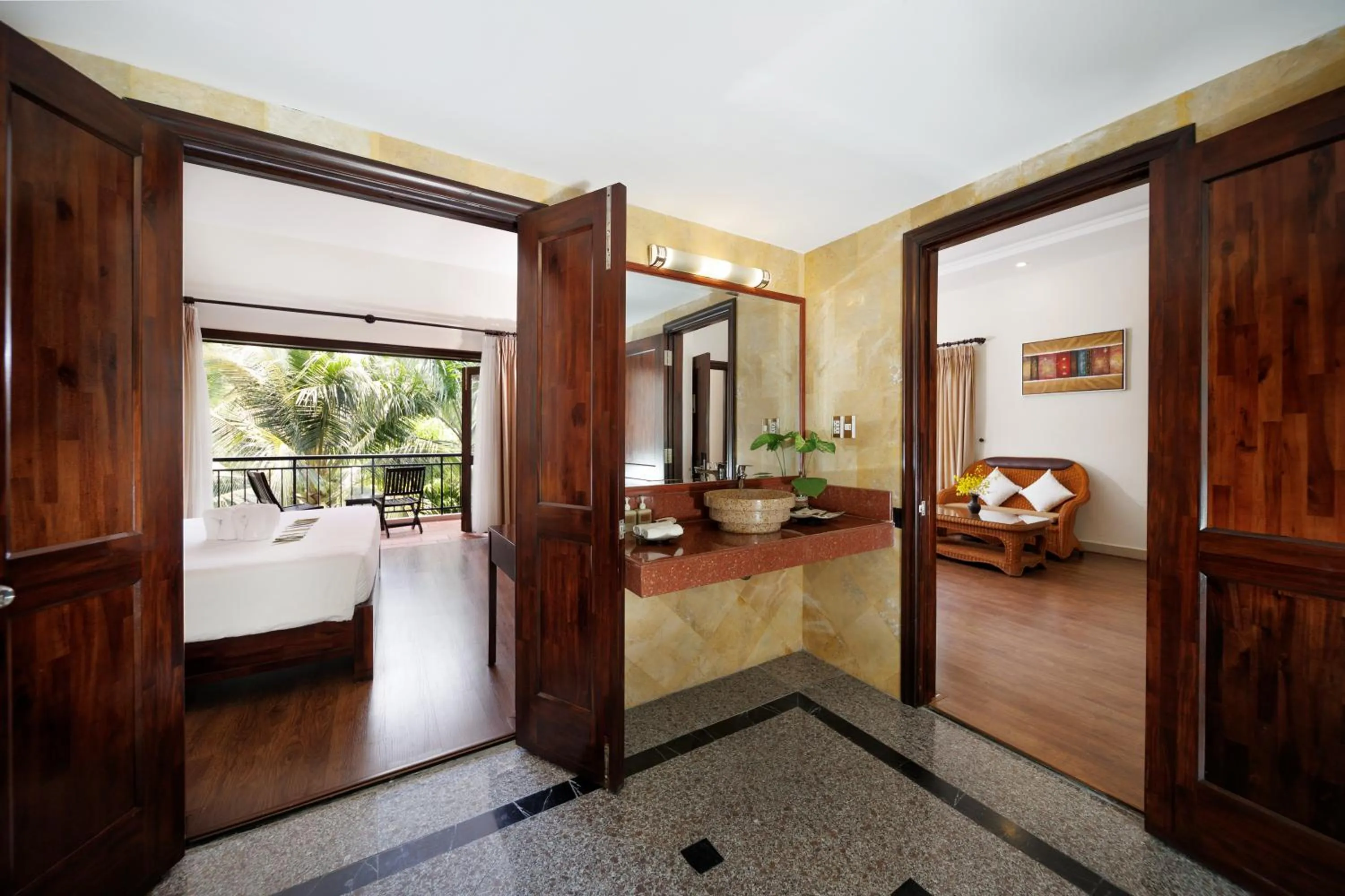 View (from property/room), Bed in Diamond Bay Resort & Spa