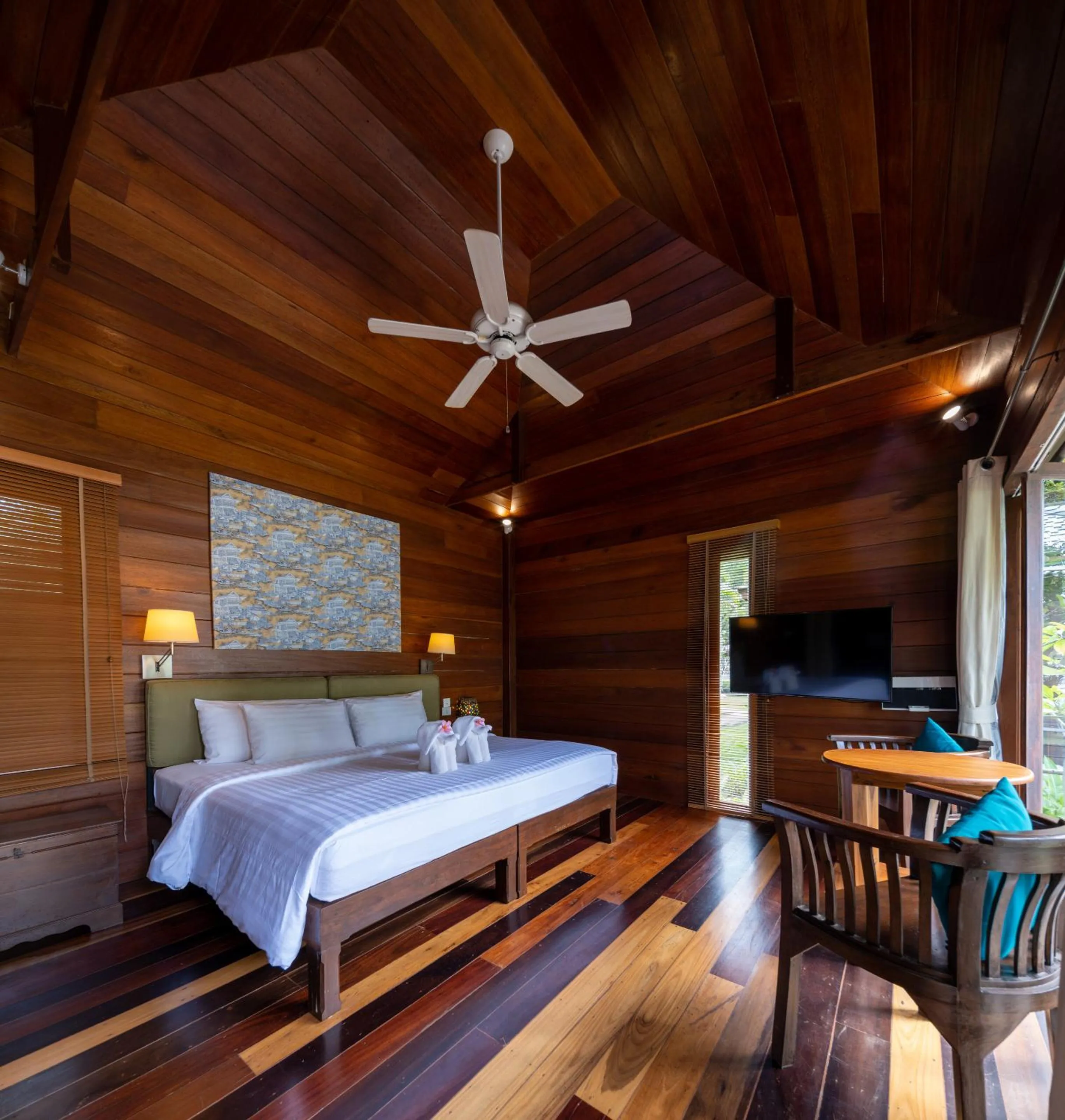 Bed in GajaPuri Resort Koh Chang