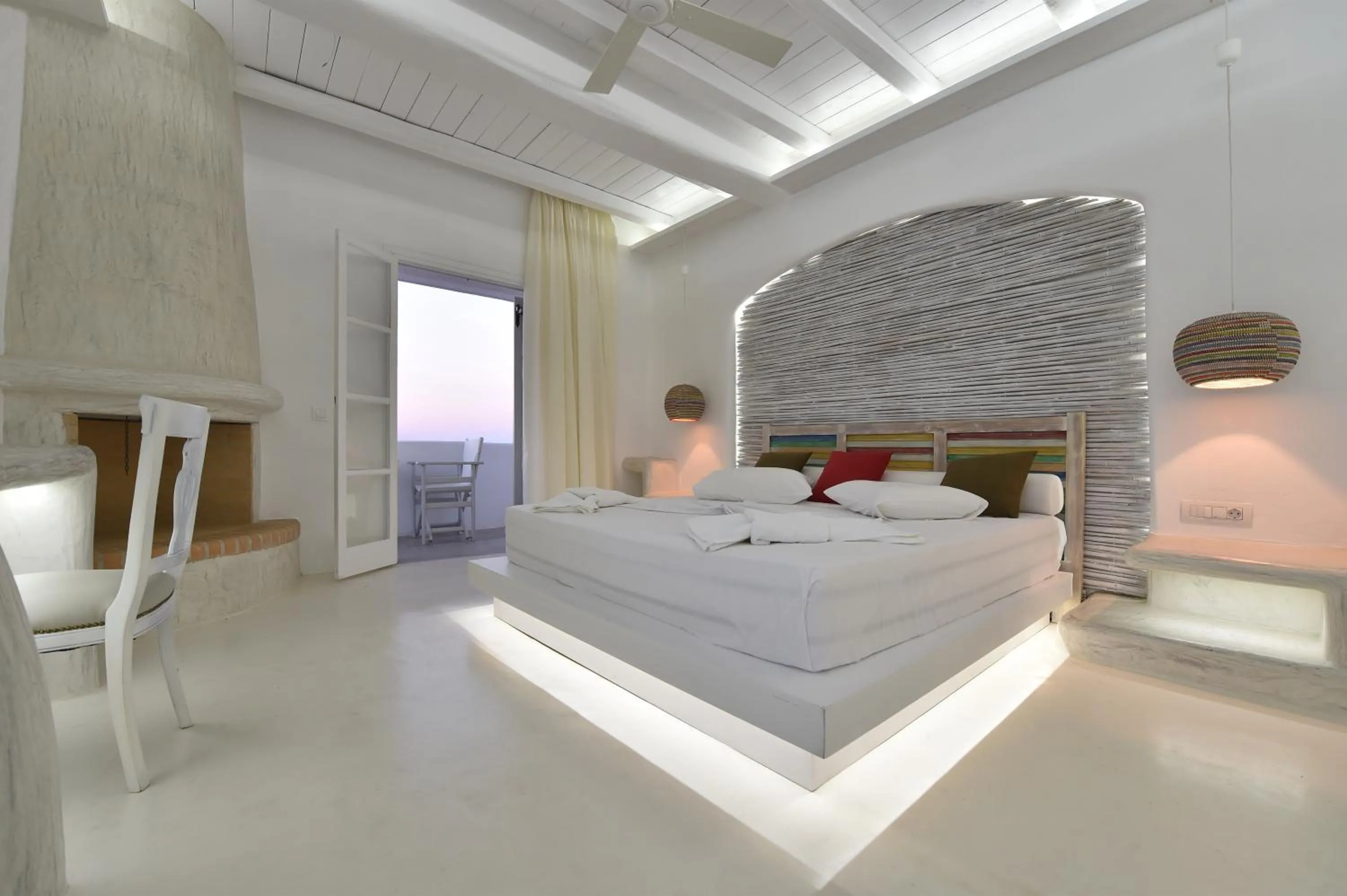 Day, Bed in Zefi Hotel & Suites