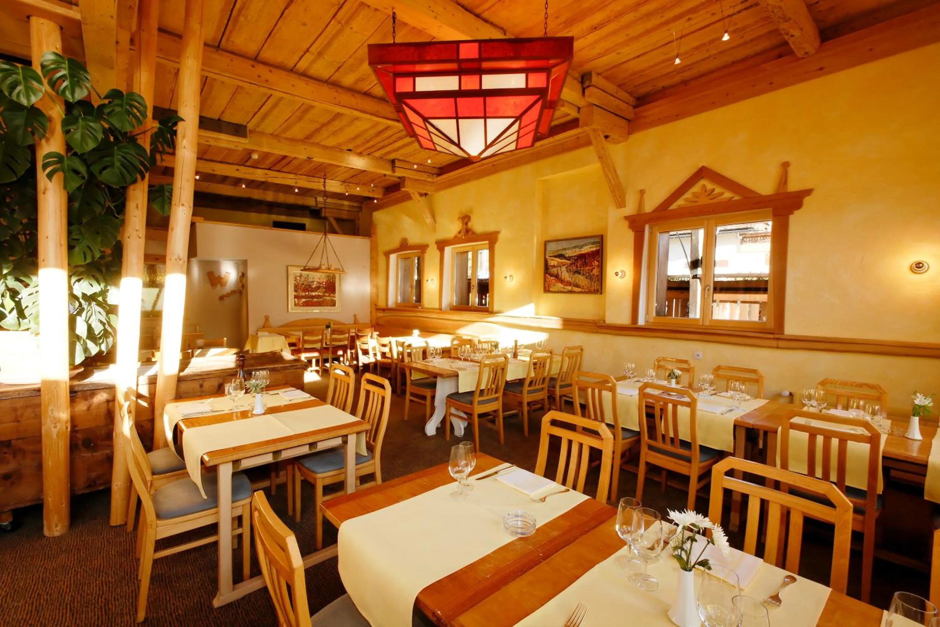 Restaurant/places to eat in DANILO Savognin