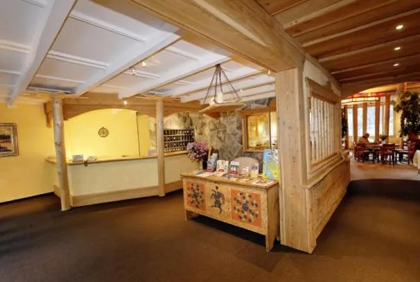 Lobby or reception in DANILO Savognin