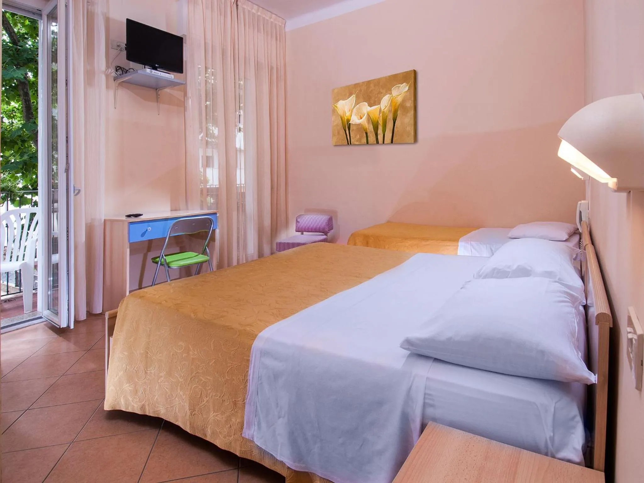 Photo of the whole room, Bed in Hotel Miramare