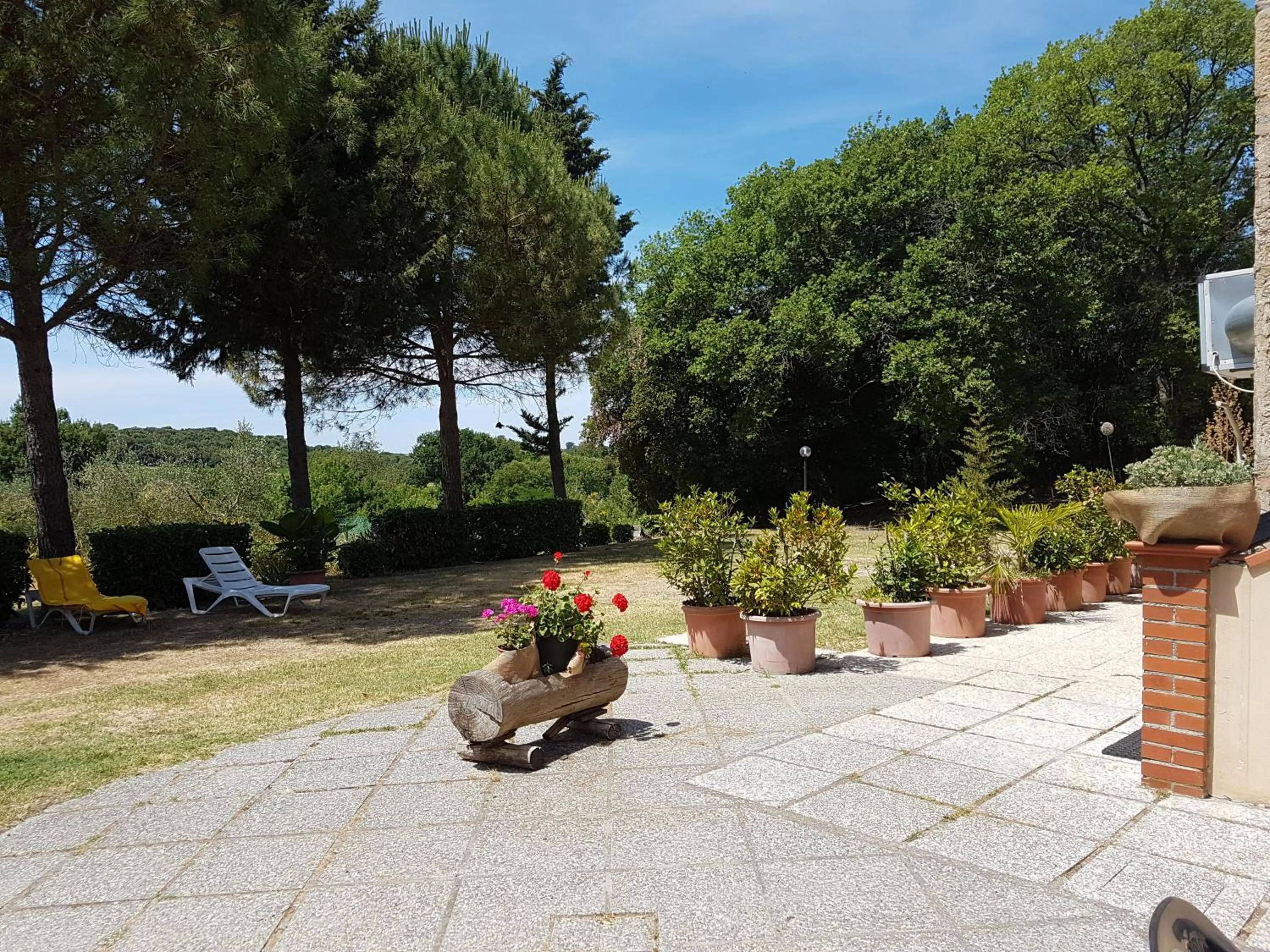 Garden in Locanda il Boschetto