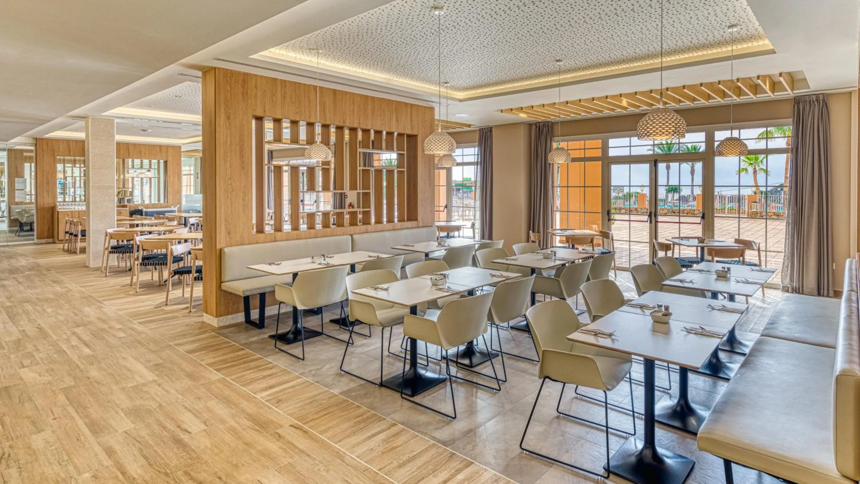 Restaurant/places to eat in Playamojácar