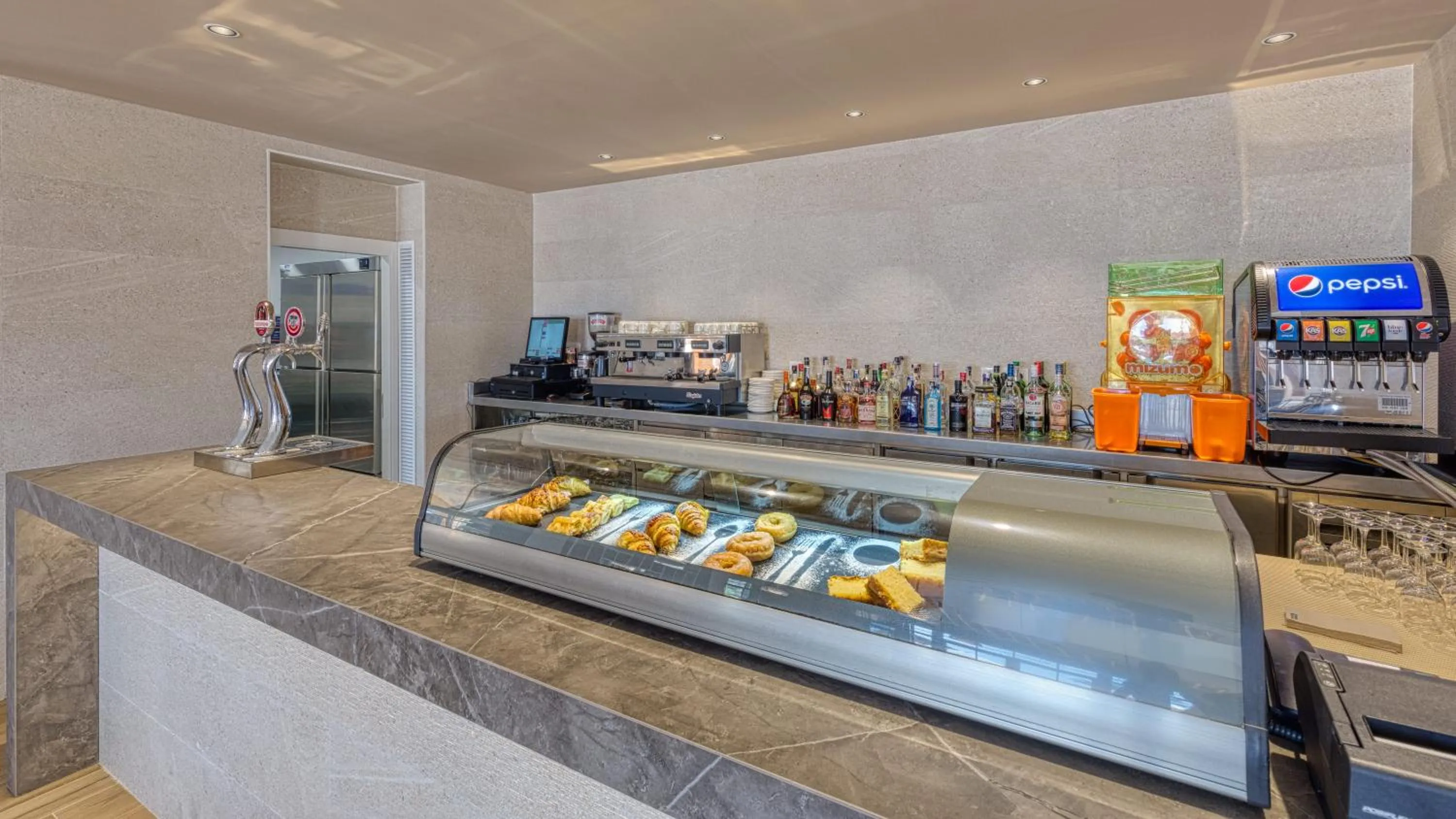 Food and drinks in Playamojácar