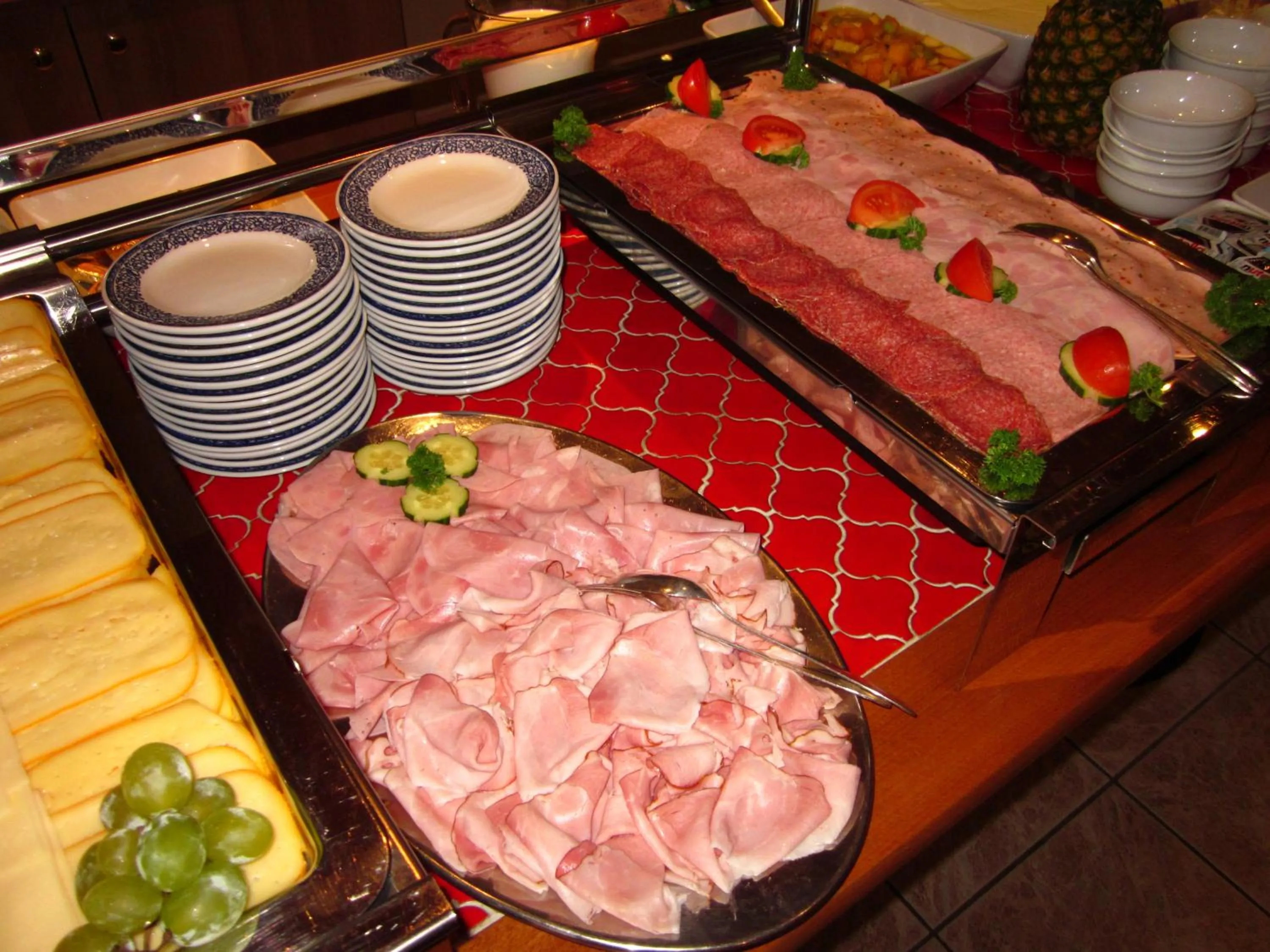 Buffet breakfast in Hotel Posthof