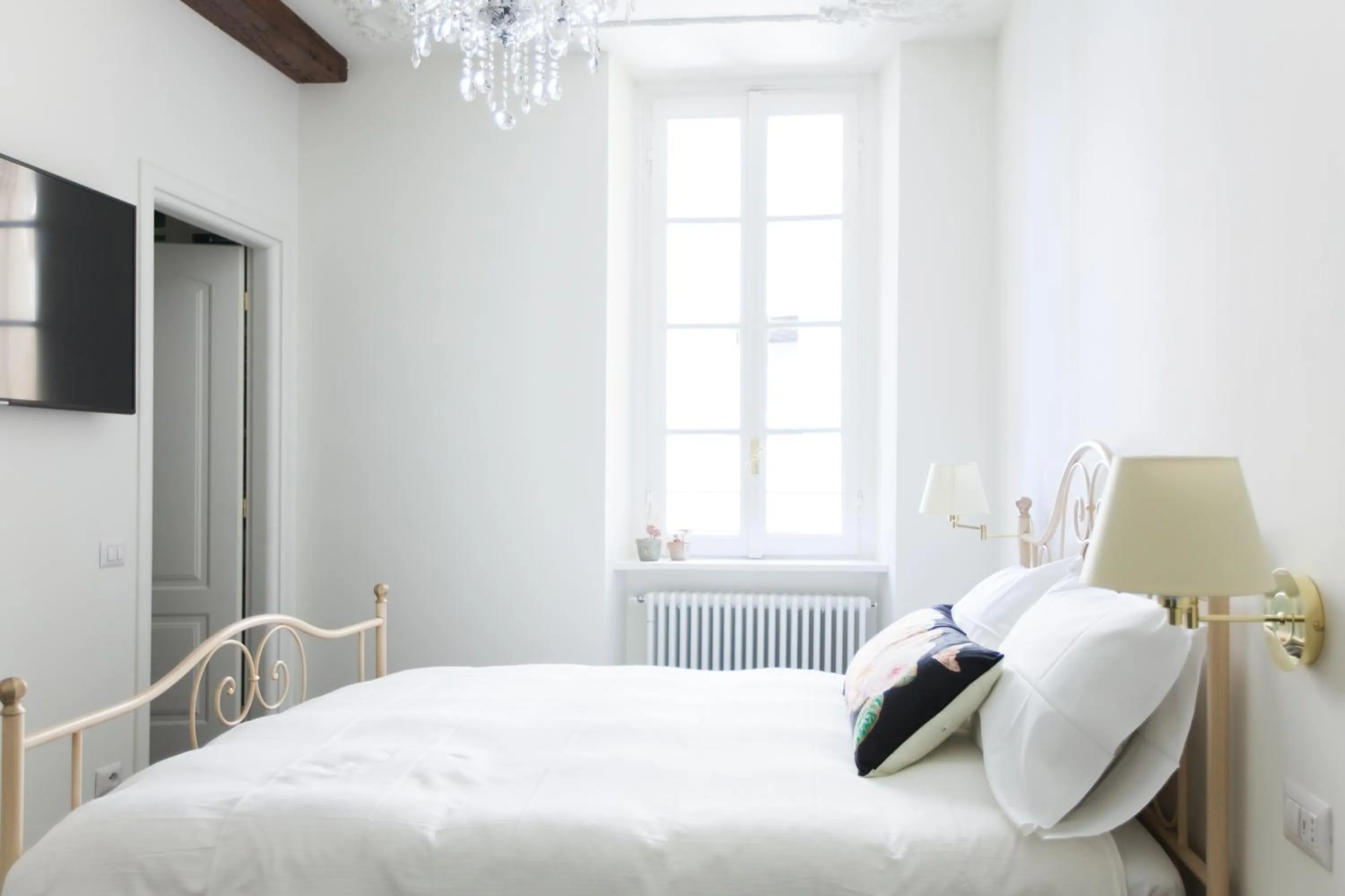 Bed in Alessia's Place