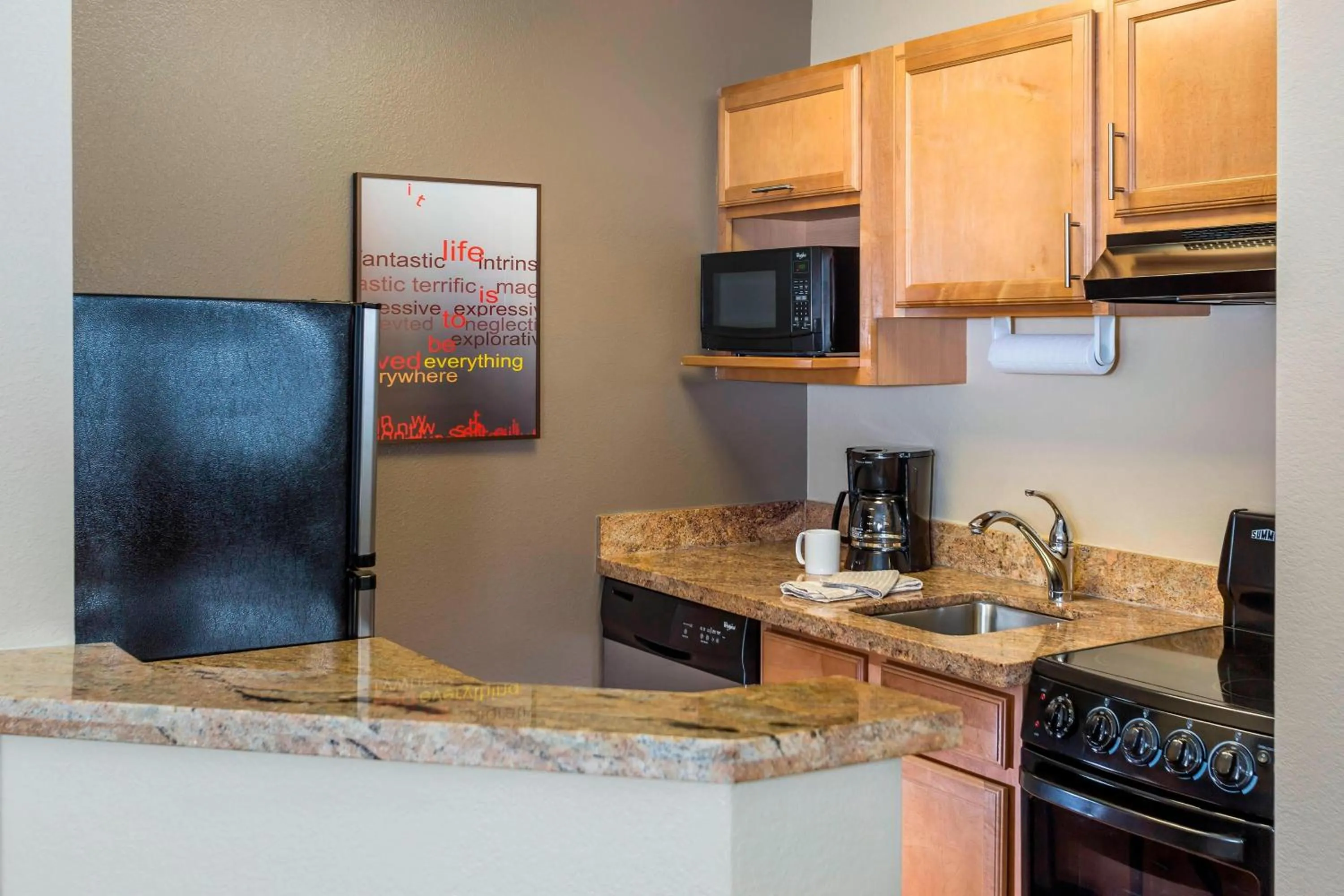 Kitchen or kitchenette in TownePlace Suites Phoenix North