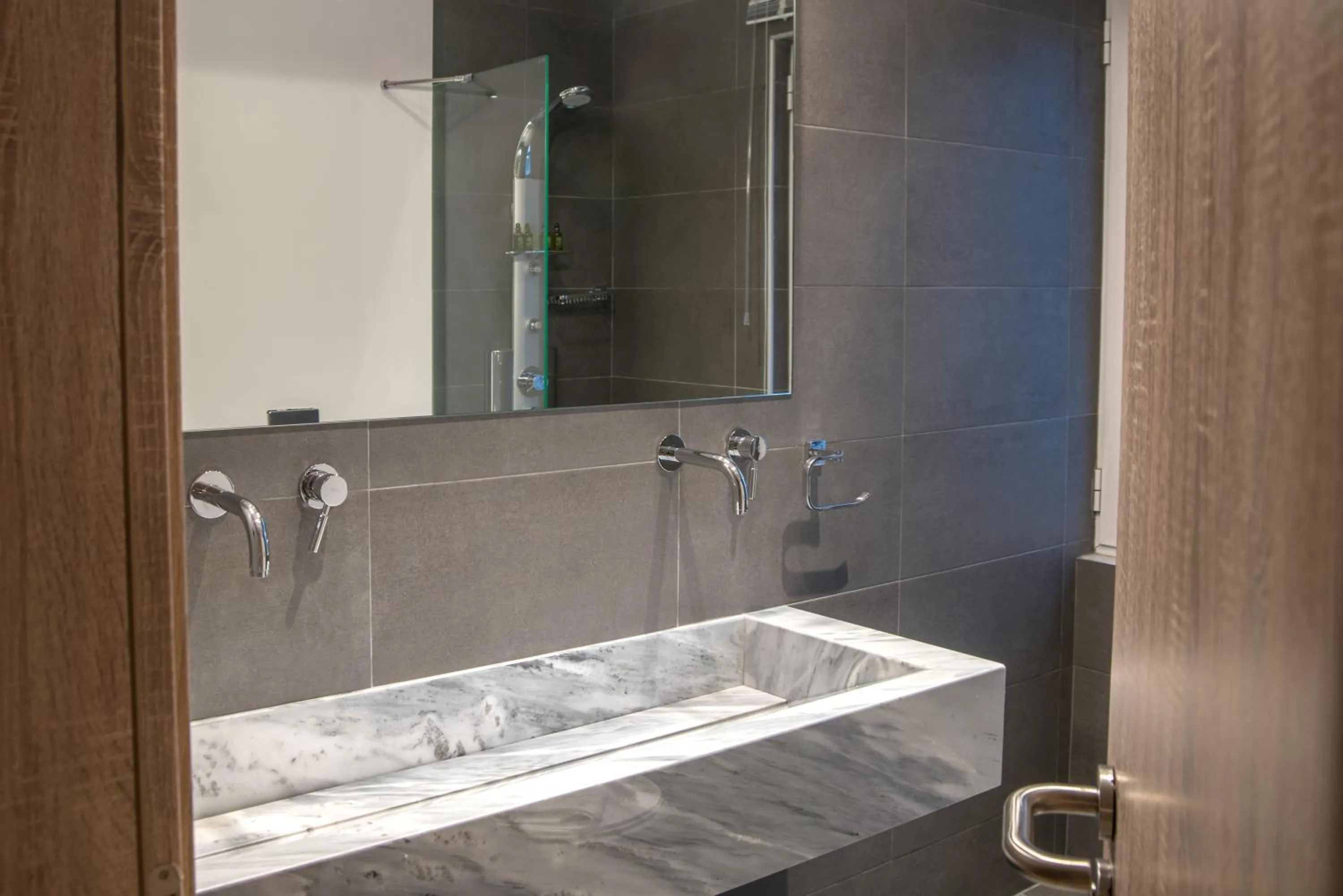 AD Athens Luxury Rooms & Suites