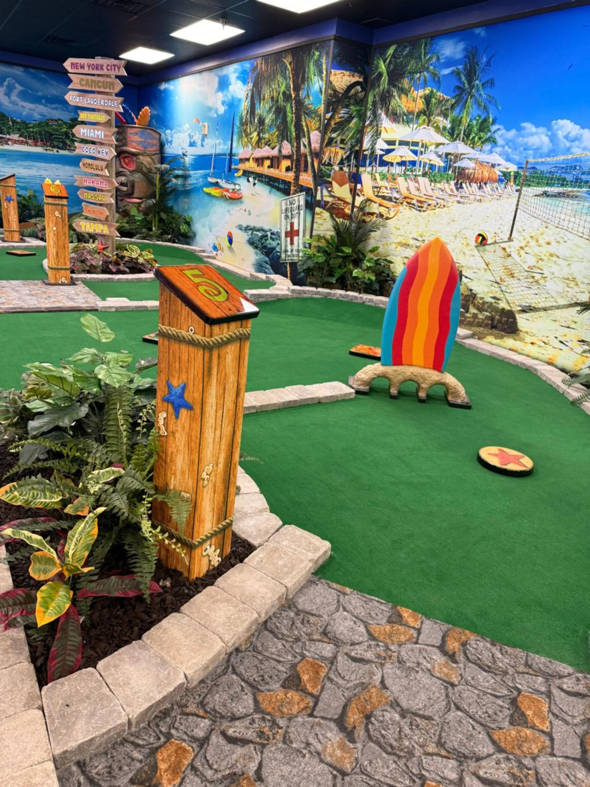 Game Room in Coco Key Hotel & Water Park Resort