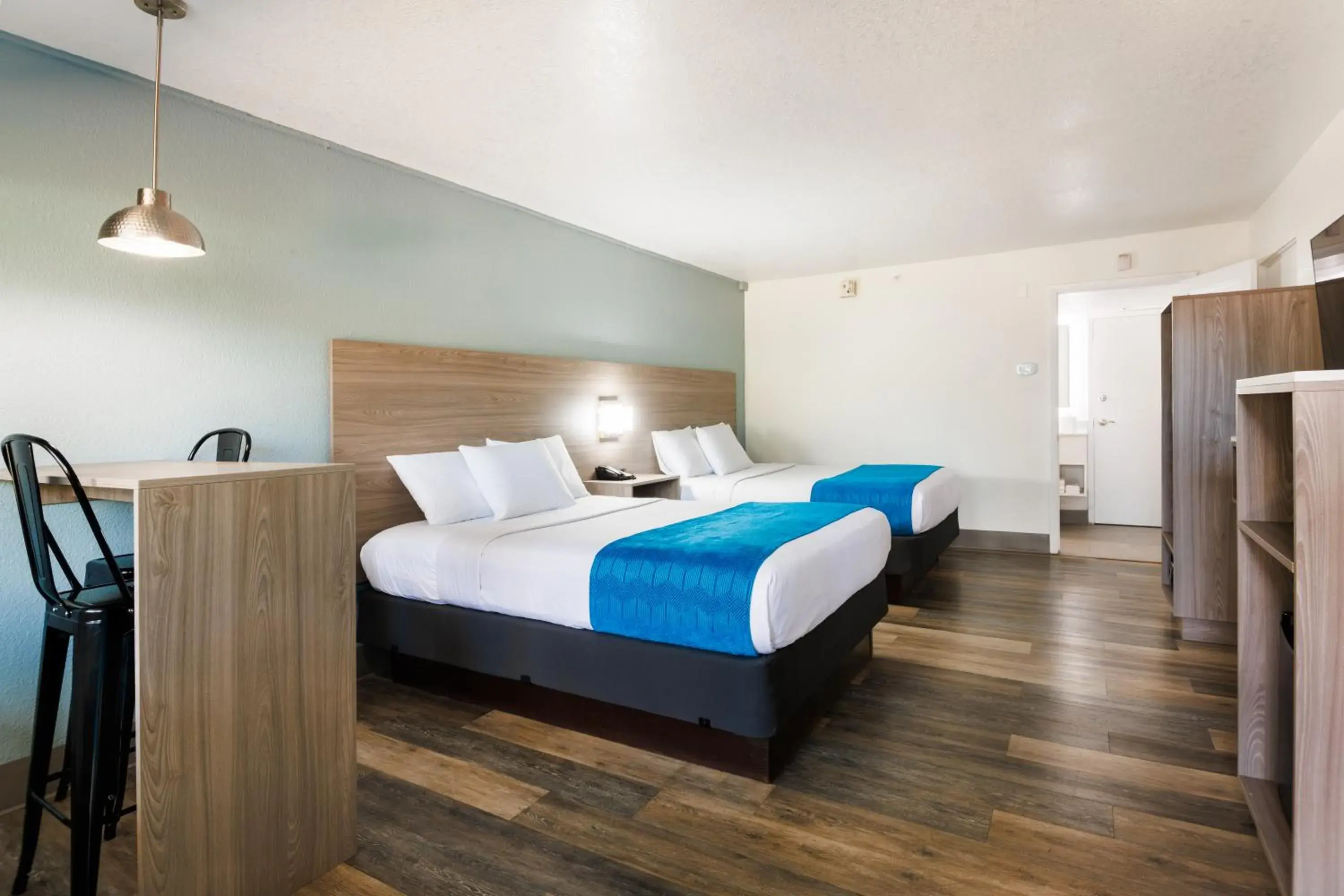 Two Beds Accessible (Newly Renovated) in Coco Key Hotel & Water Park Resort Two Beds Accessible (Newly Renovated) in Coco Key Hotel & Water Park Resort