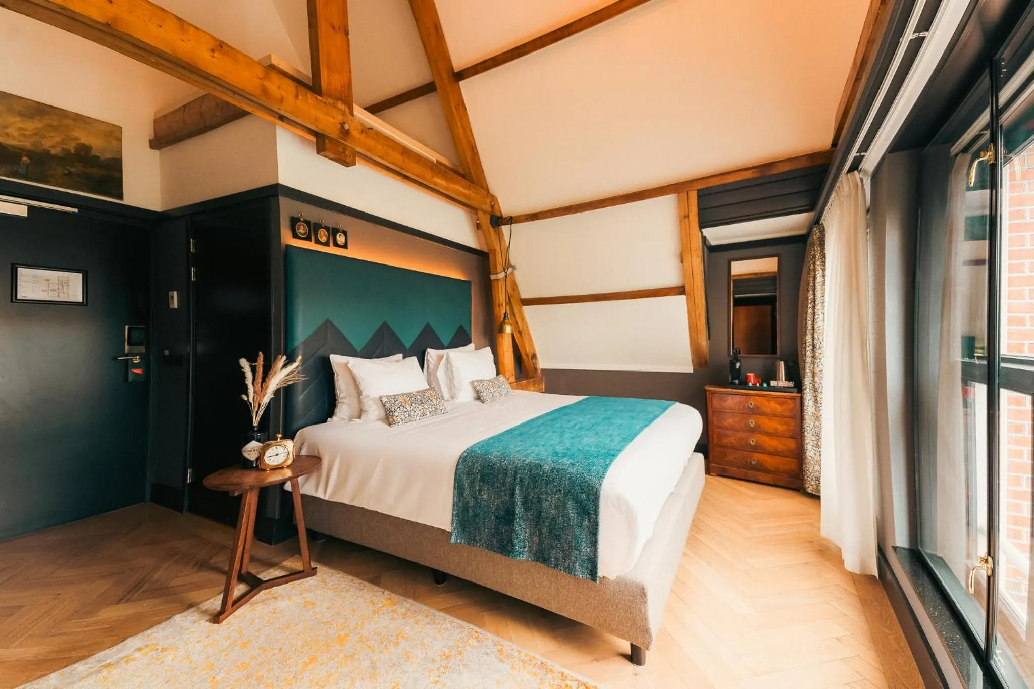 Bed in The Hendrick's Hotel