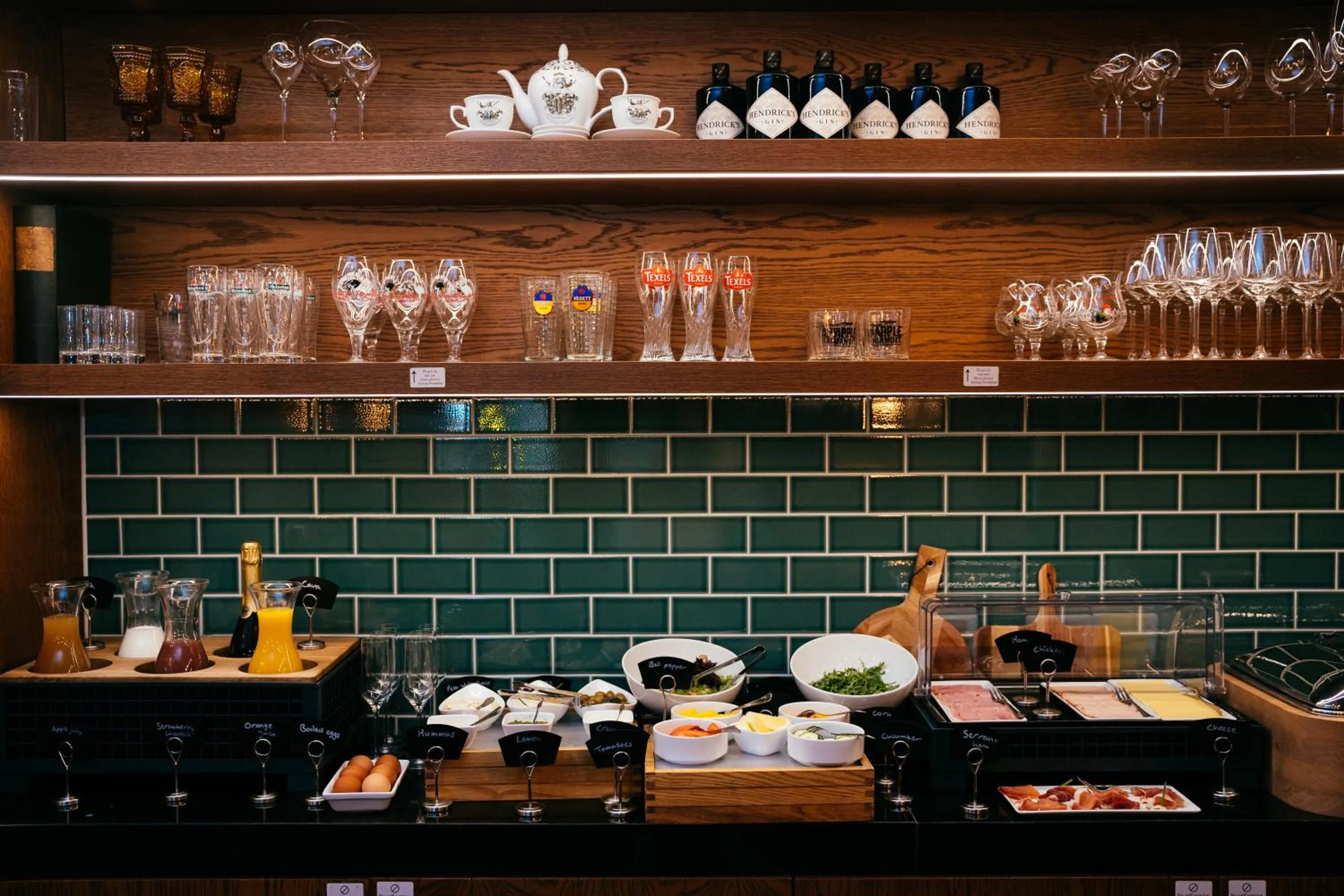 Breakfast in The Hendrick's Hotel